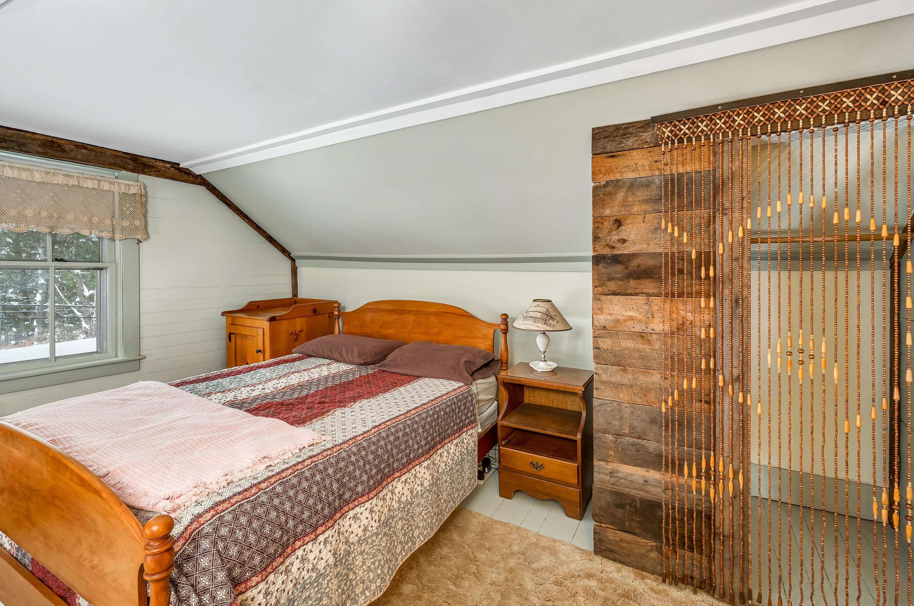 24 Loon Cove Rd, Alton NH  03810-4054 exterior