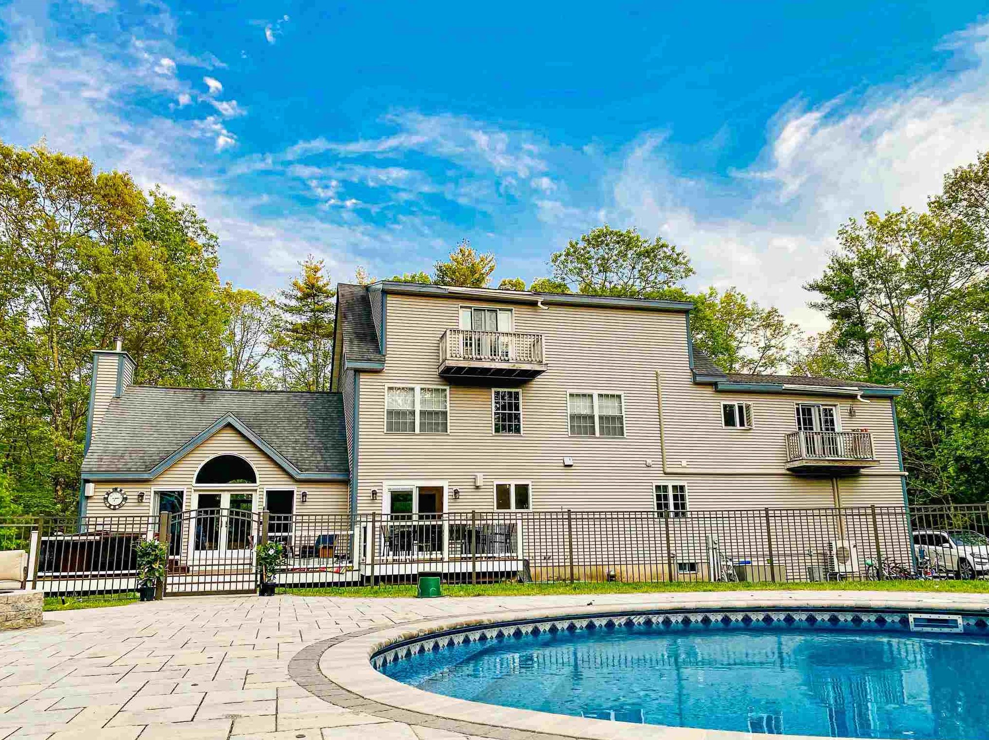 265 Tolend Rd, Dover, NH 03820