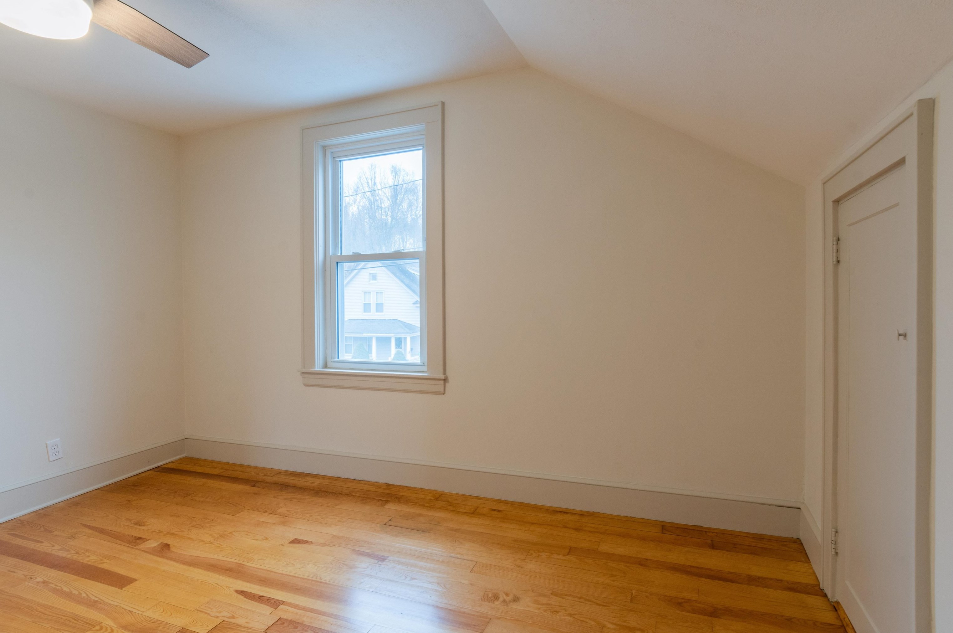 125 Precourt St, Manchester NH  03102-4226 exterior