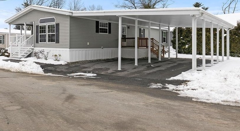 67 Hagop Rd, Salem, NH 03079