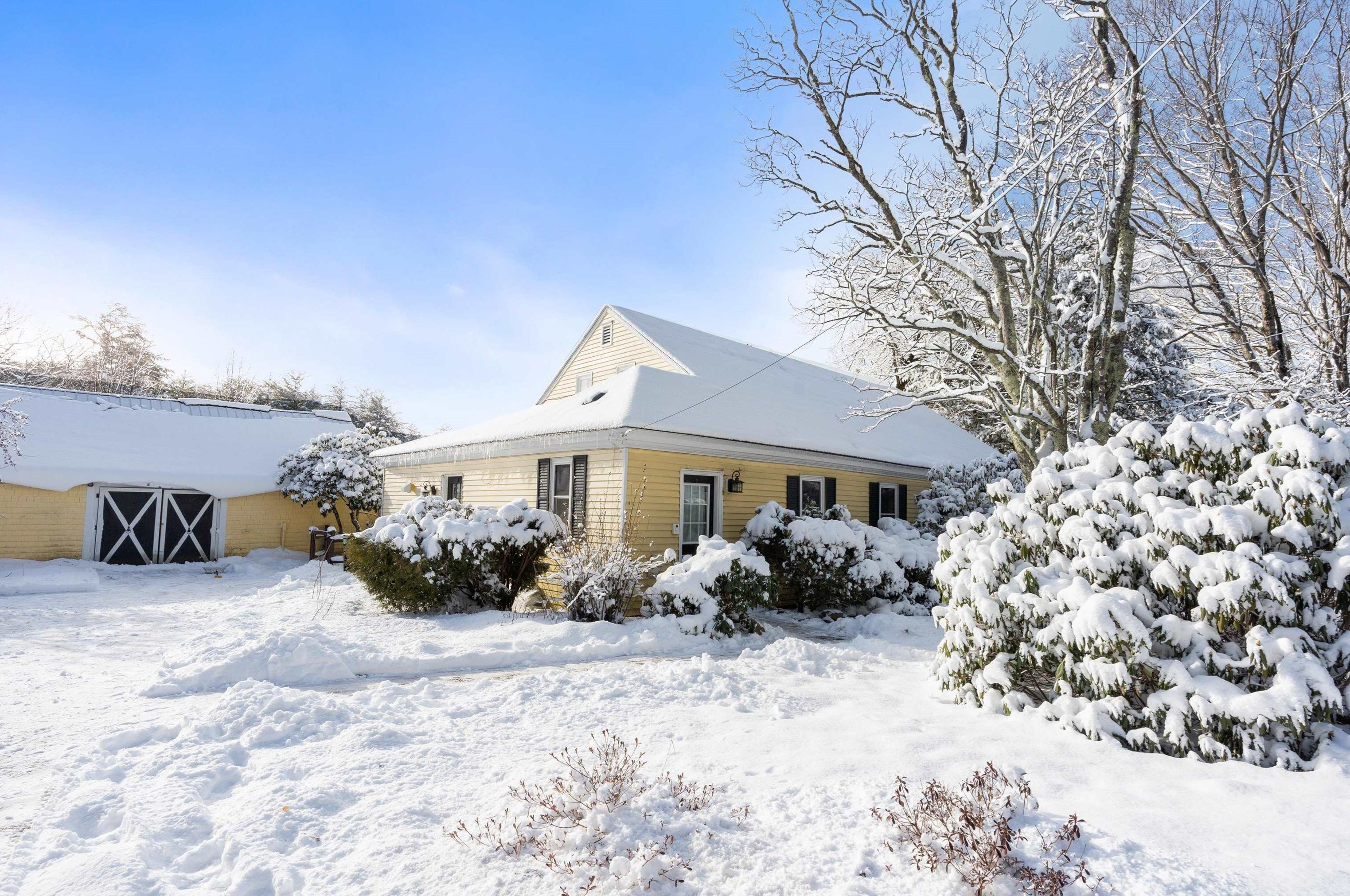 185 Bay Hill Rd, Tilton, NH 03276