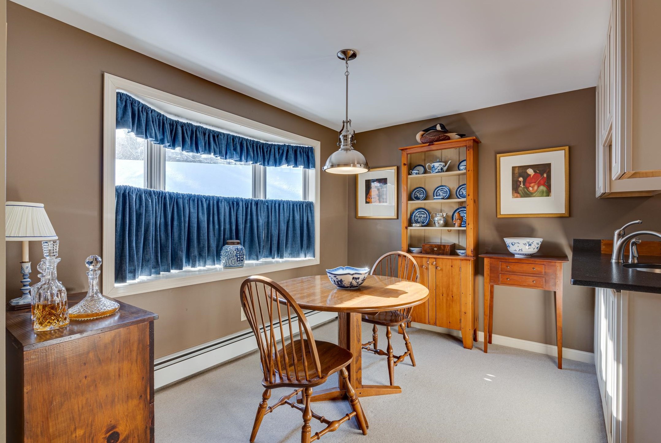 2 Bass St #g, Newmarket, NH 03857