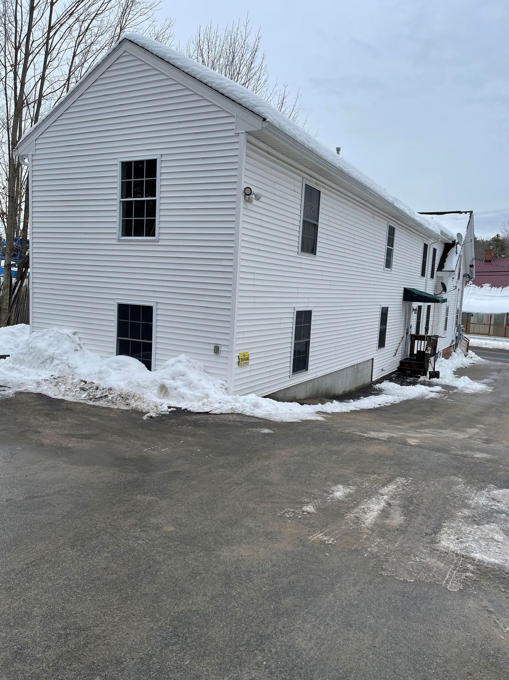 563 White Mountain Hwy, Milton, NH 03851