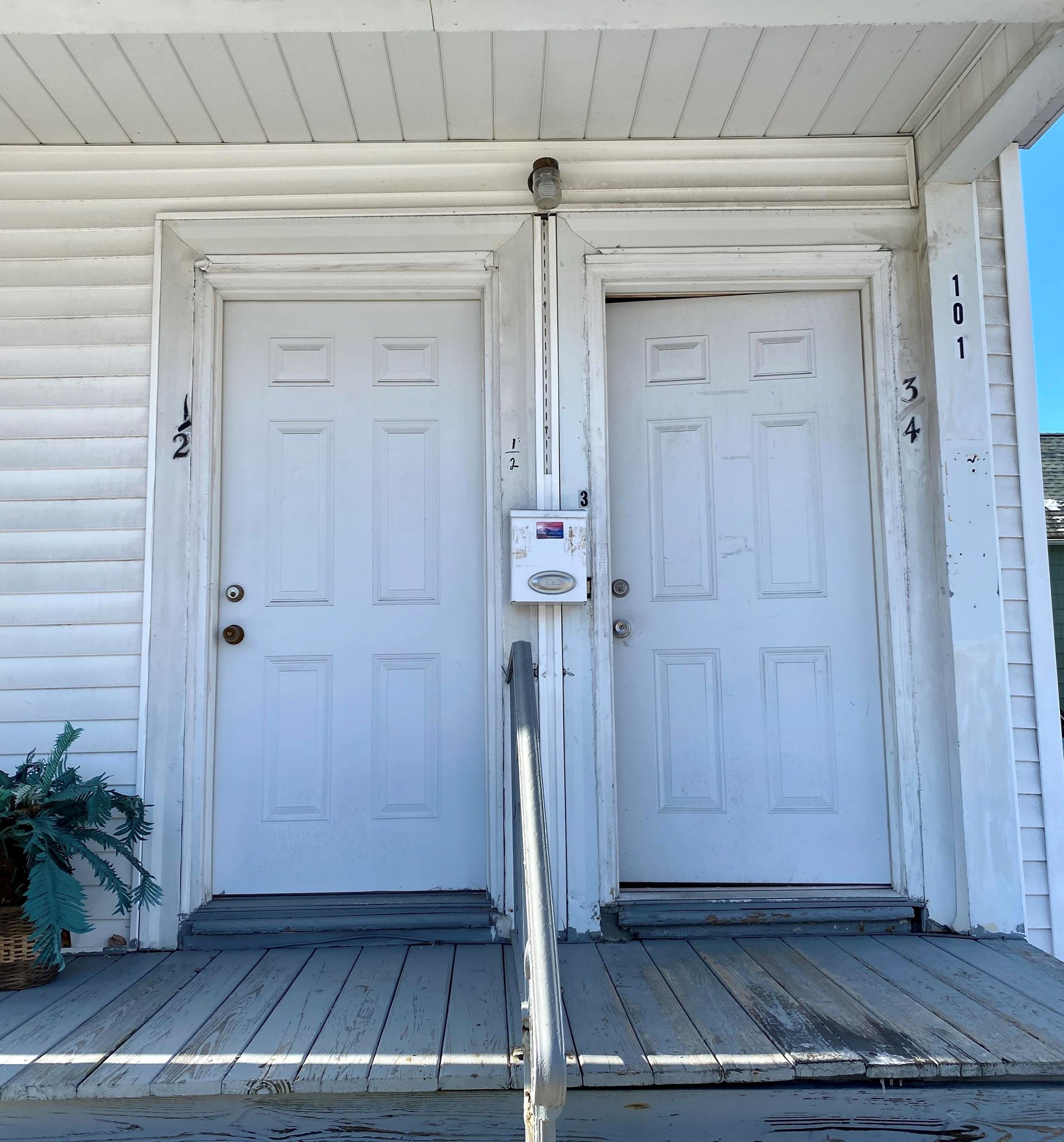 101 Pine St, Nashua, NH 03060