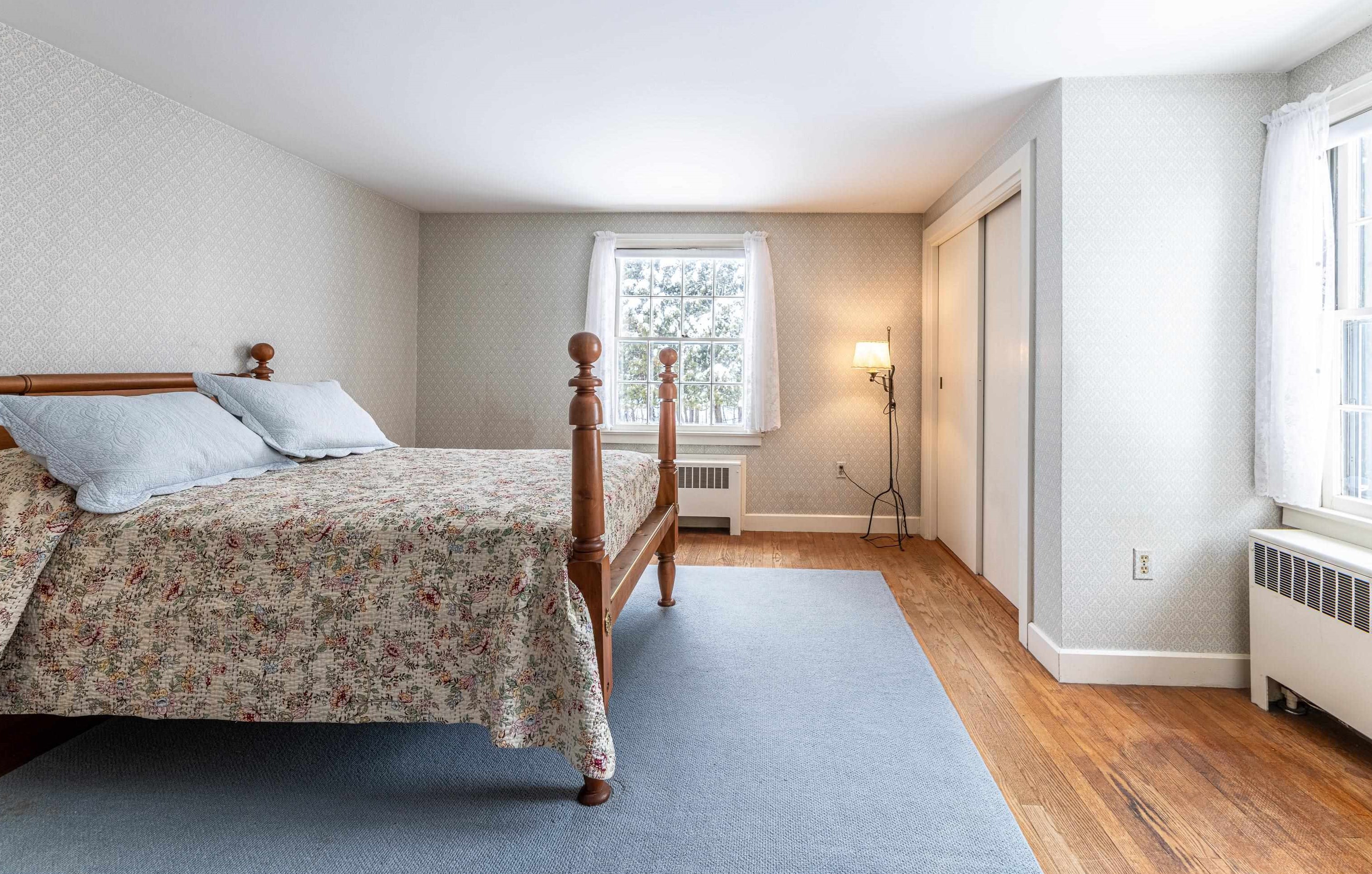 8 Balch St, Hanover NH 03755-2234 exterior