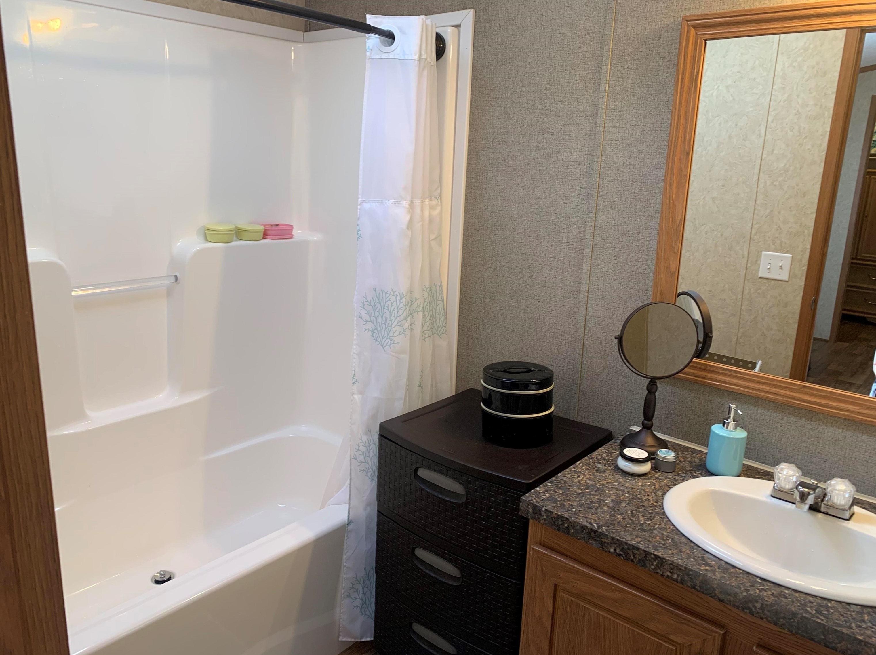 7 Hemlock Ter, Bridgewater NH  03264-4316 exterior