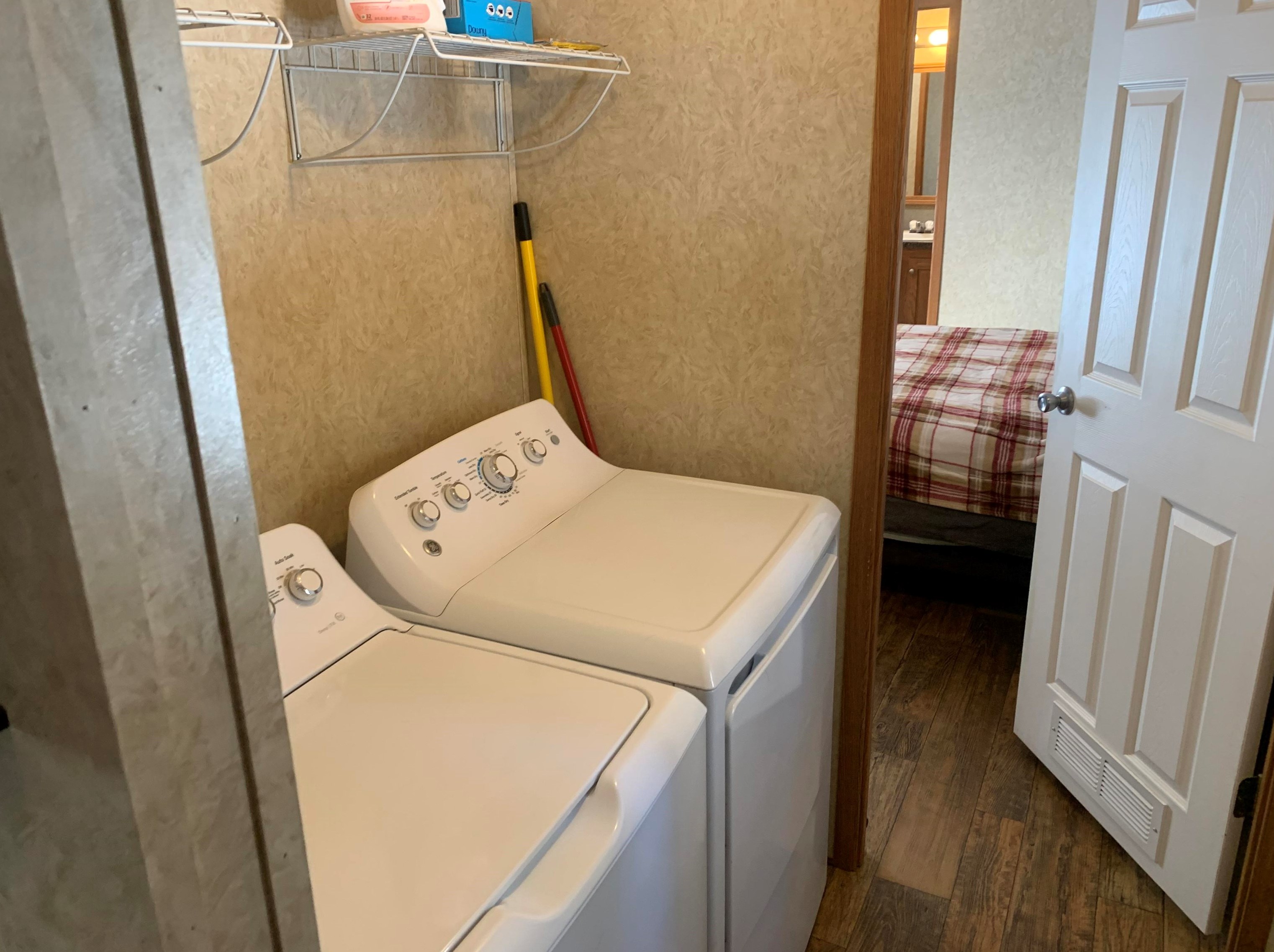 7 Hemlock Ter, Bridgewater NH  03264-4316 exterior