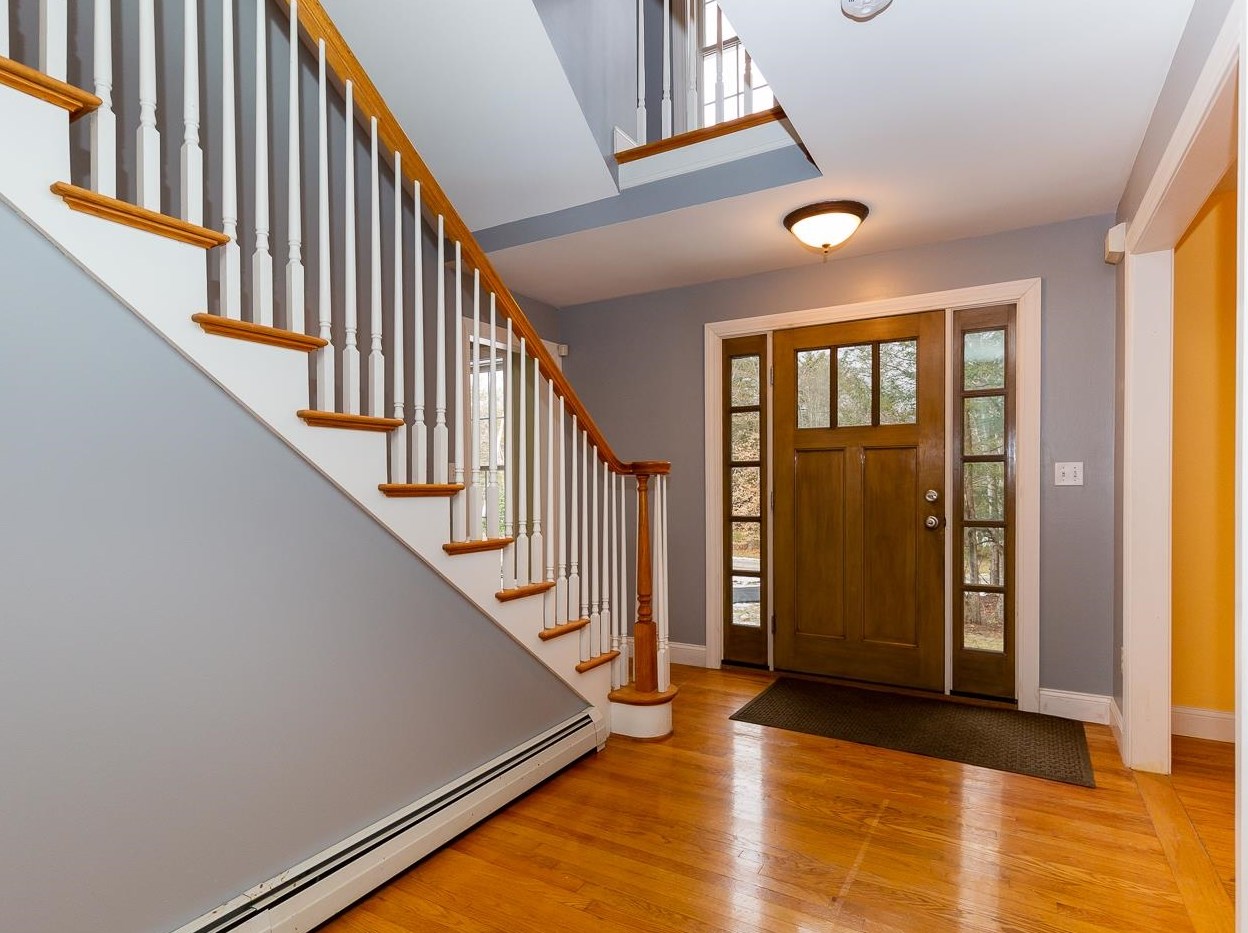 4 Champernowne, Dover, NH 03823