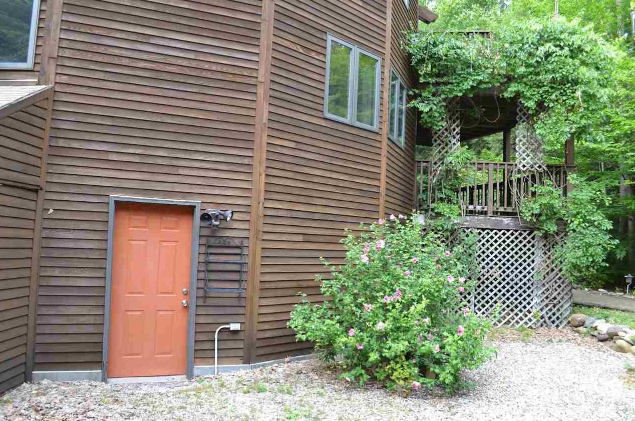 80 Linwood Dr, Alton, NH 03809