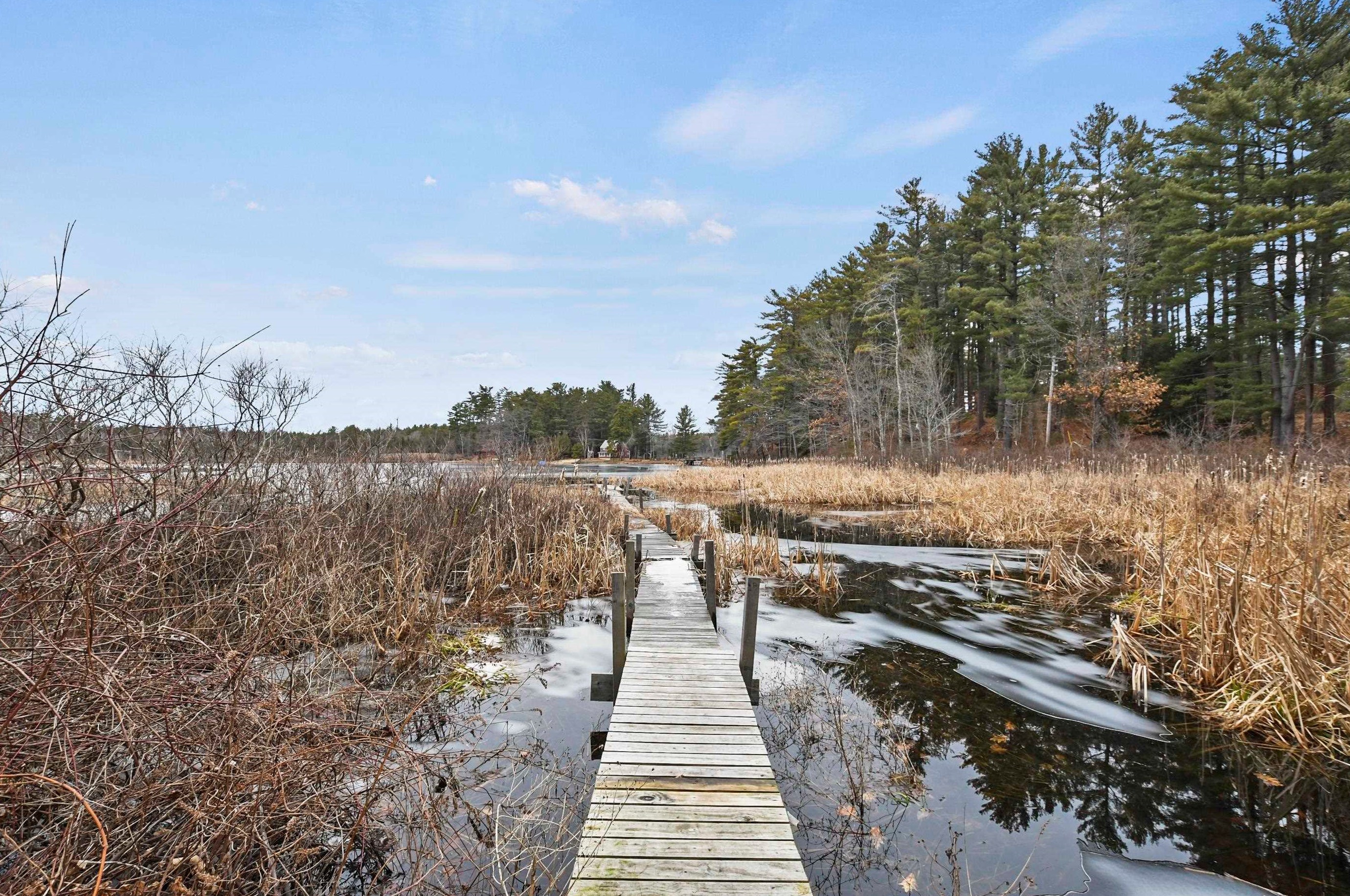 120 Pond St, Newton, NH 03858