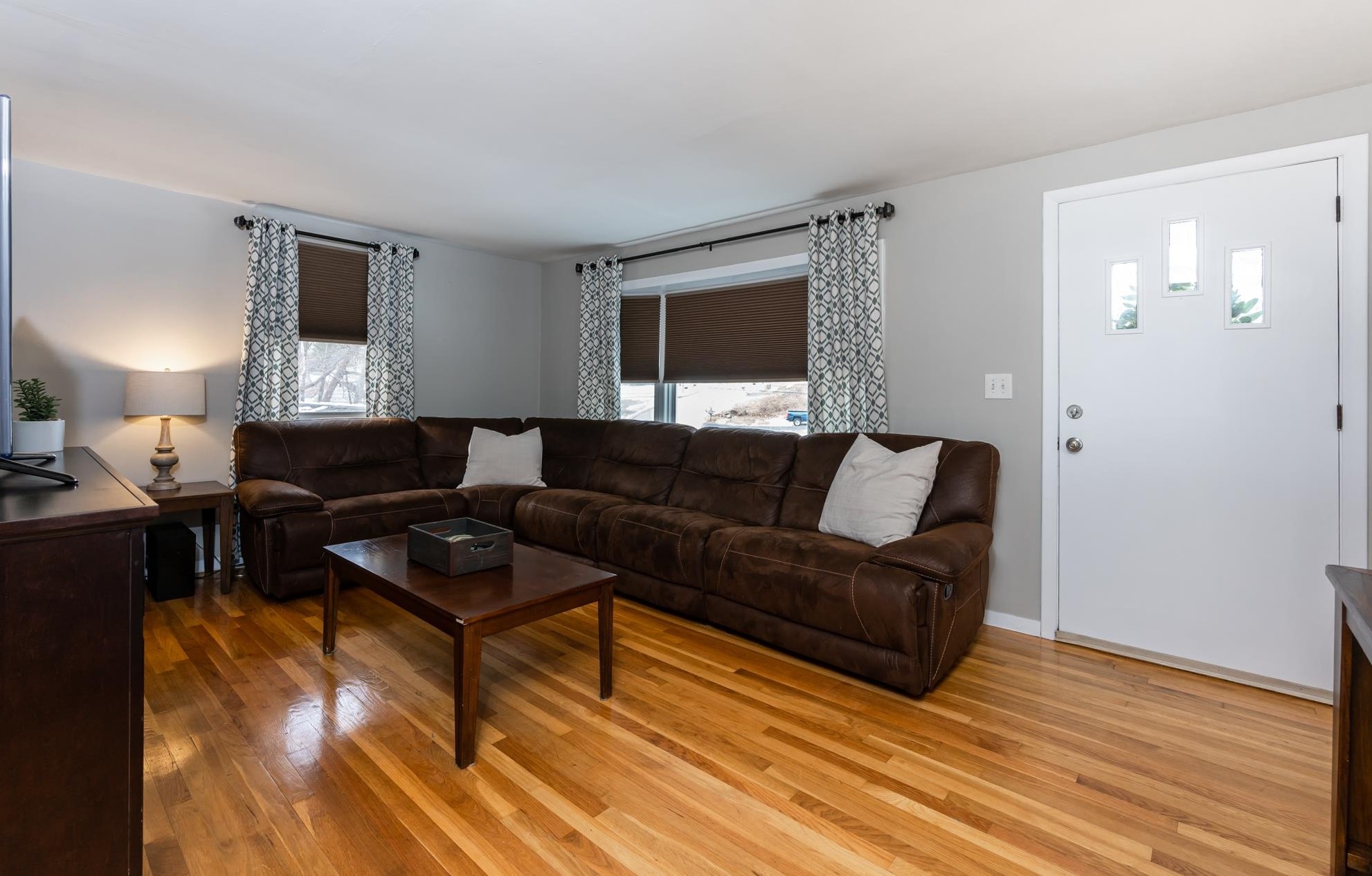 13 Shetland Rd, Nashua, NH 03062