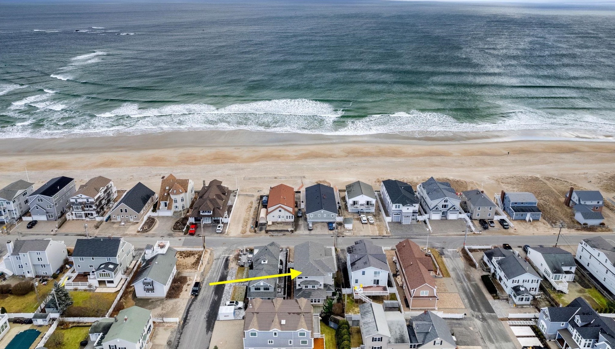 68 Ocean Dr, Seabrook, NH 03874