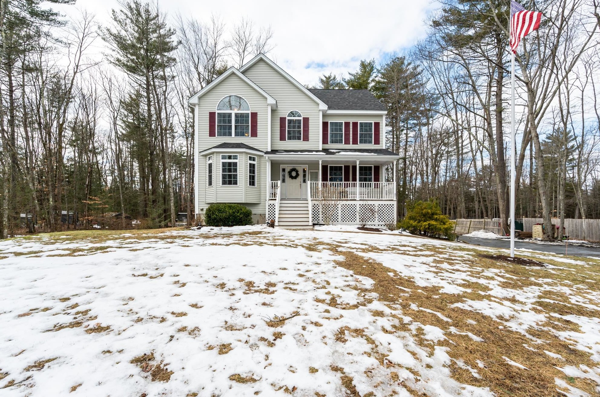 47 New Boston Rd, Kingston, NH 03848