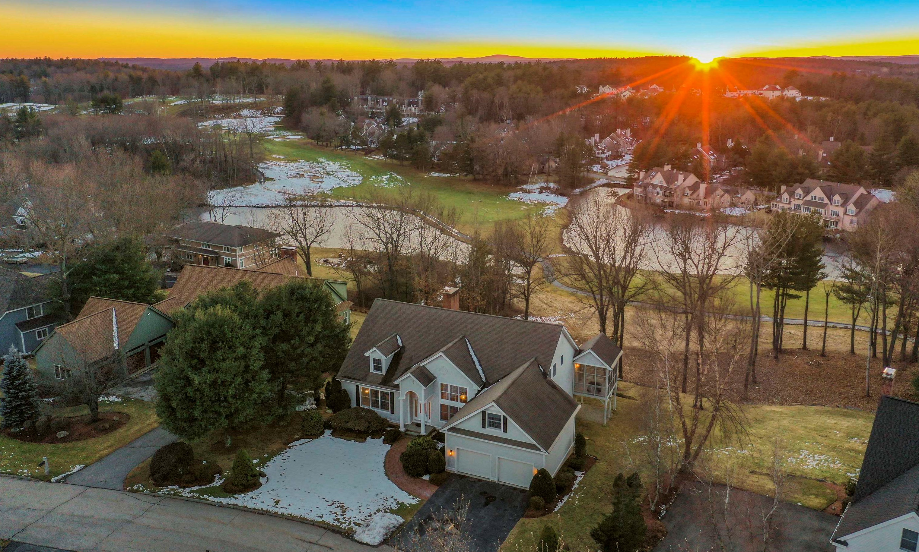3 Gilboa Ln, Nashua, NH 03062