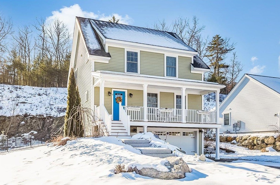 15 Calla Rd, Londonderry, NH 03053