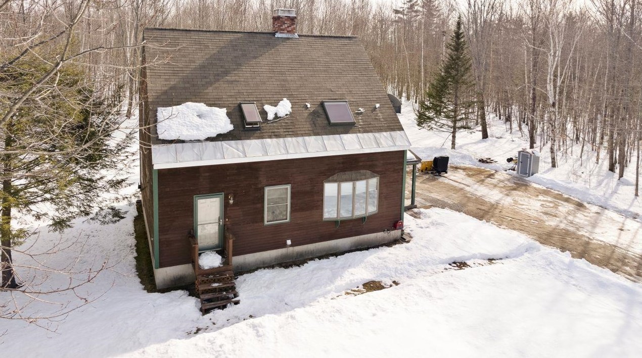 58 Berry Rd, Milton, NH 03852