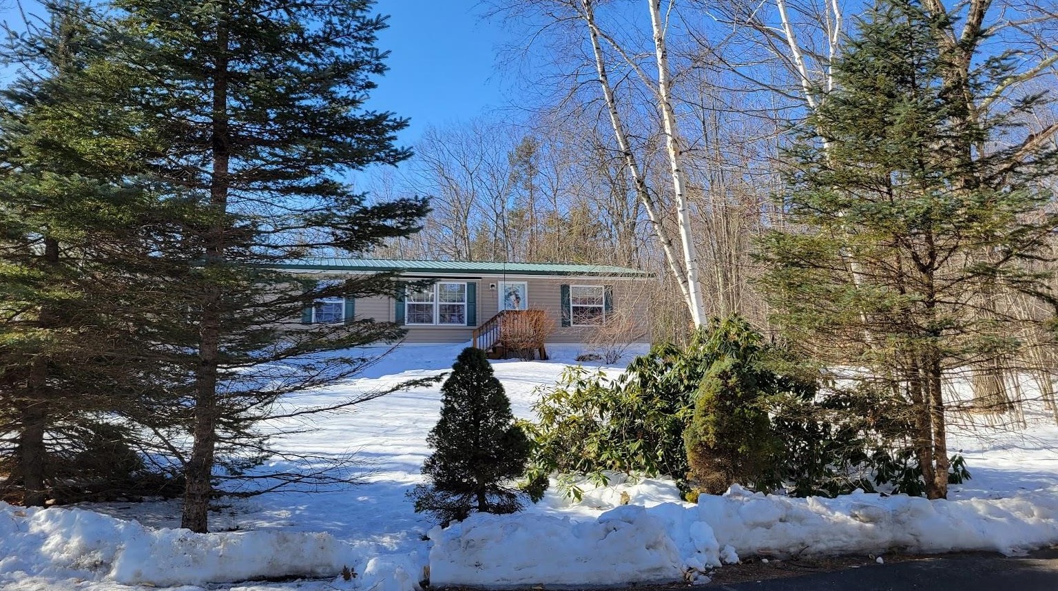107 Kings Hwy, Wakefield, NH 03887