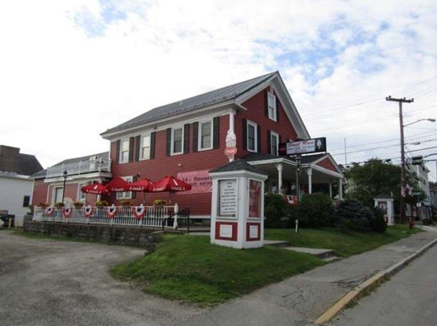 3 Pleasant St, Columbia, NH 03576
