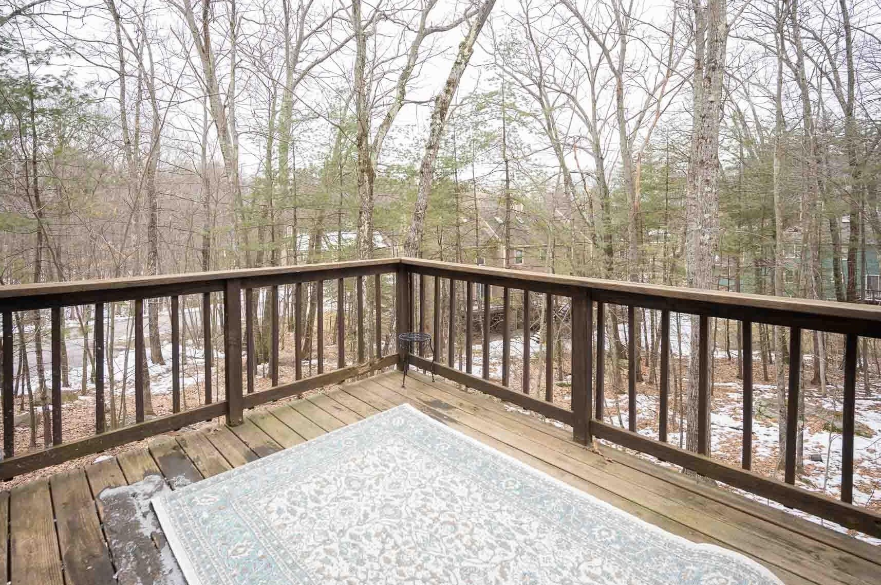 17 Walnut Cir, Merrimack NH  03054-2657 exterior