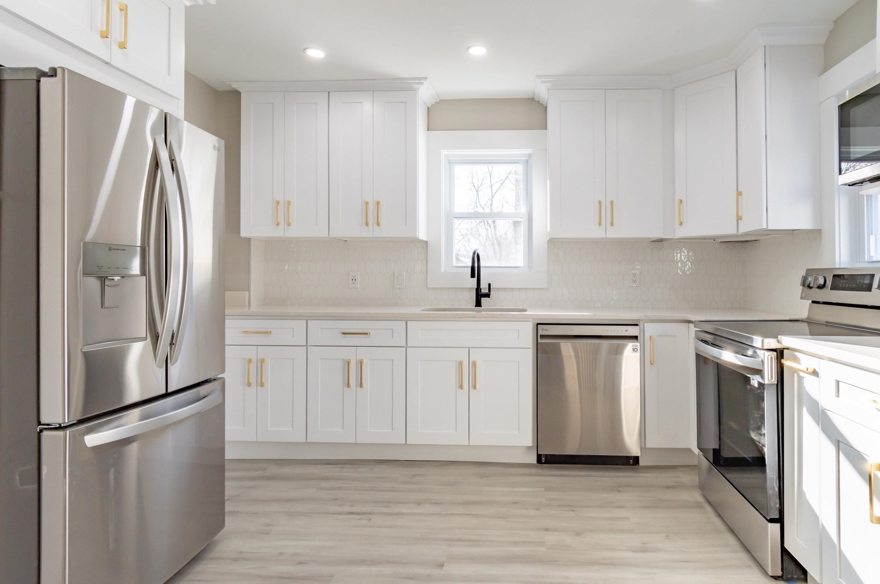 37 S Lincoln St, Keene, NH 03431