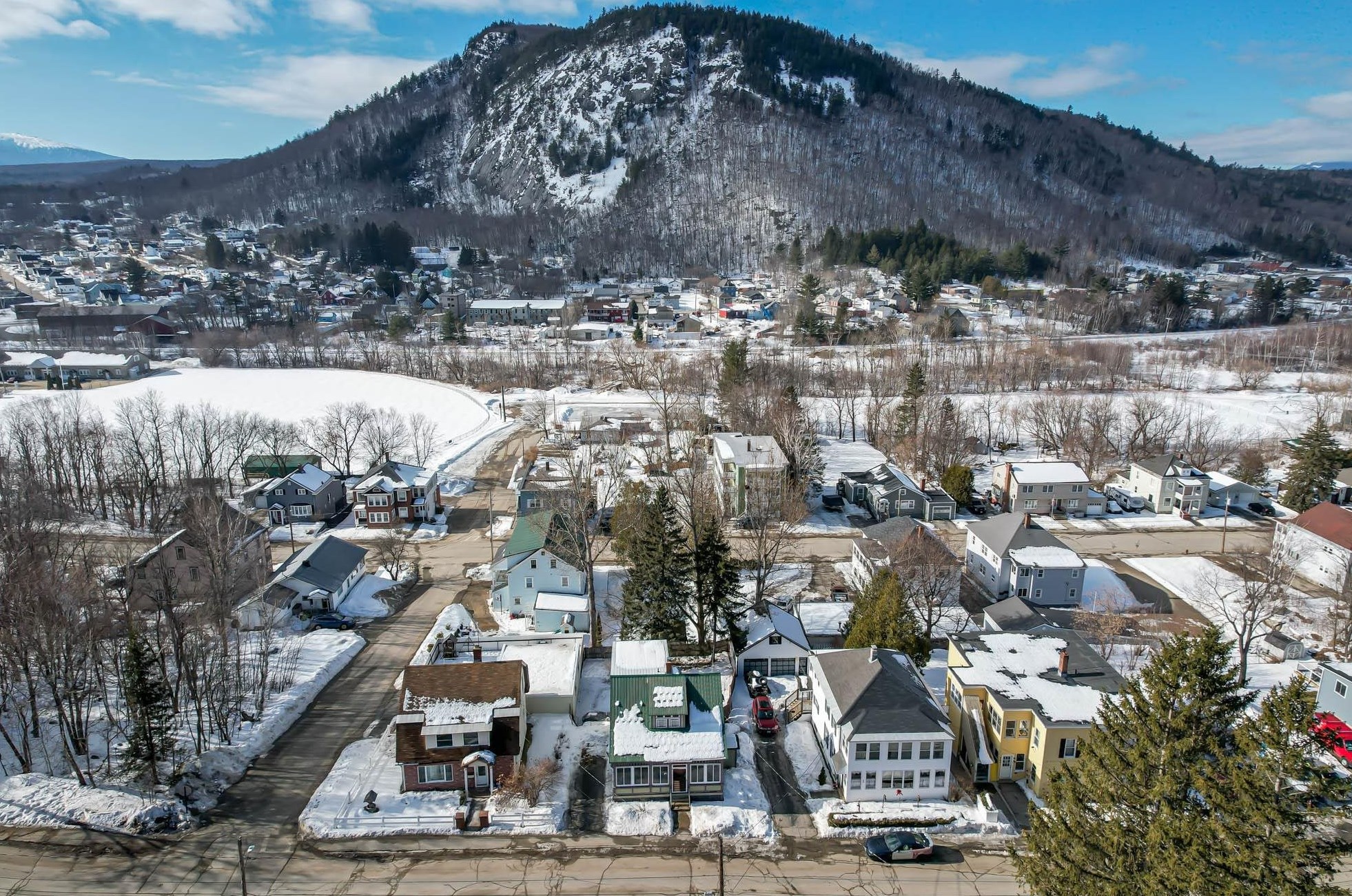 431 Willard St, Berlin NH  03570-1413 exterior