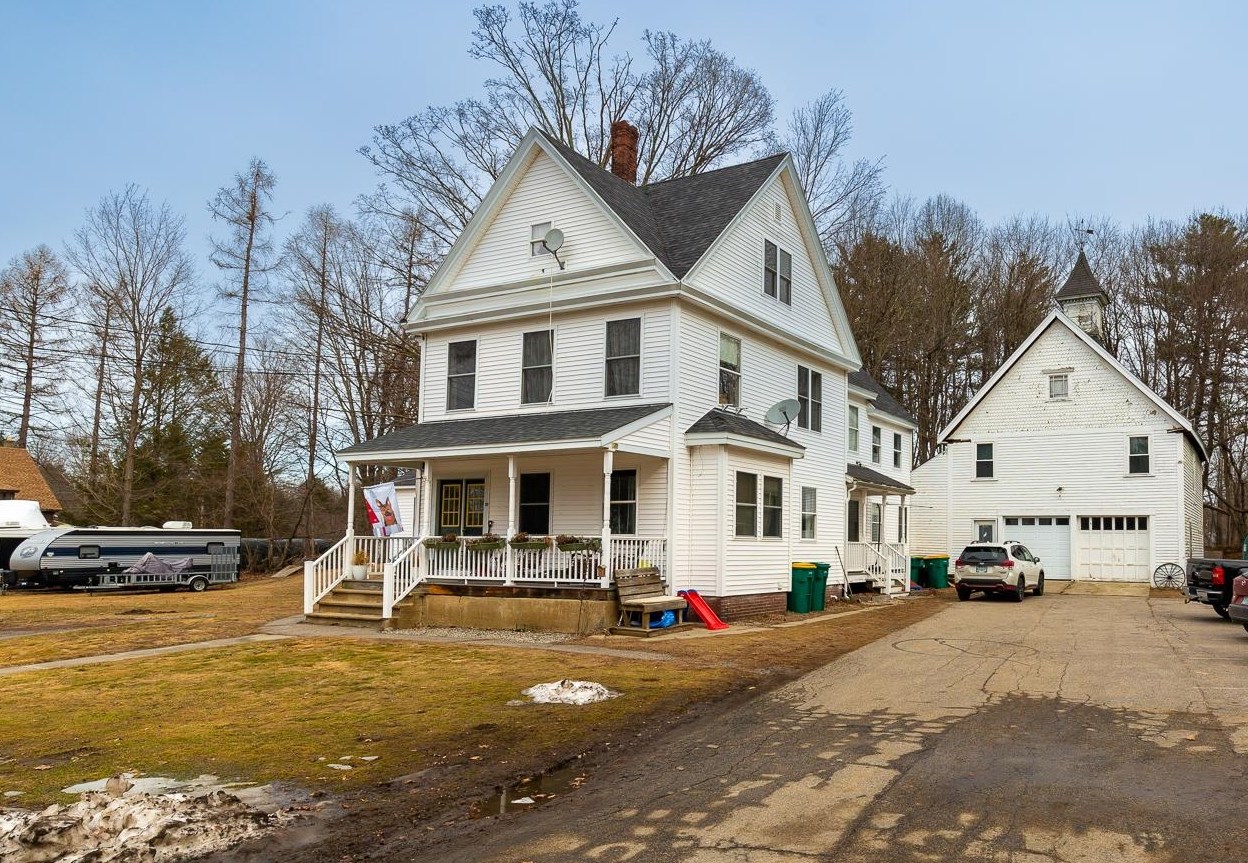 10 Depot Rd, Kingston, NH 03848