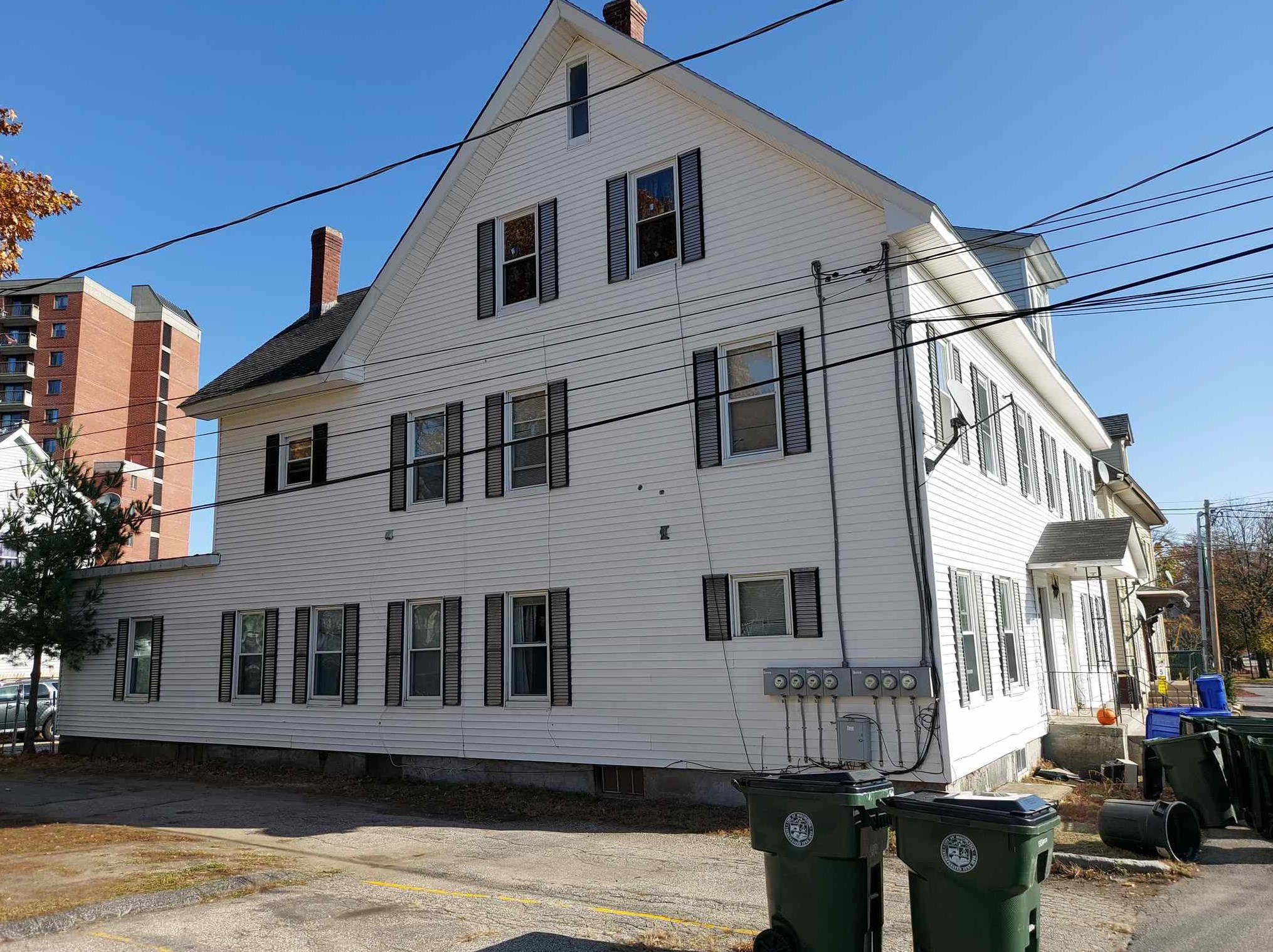 19-21 Parker St, Manchester, NH 03102