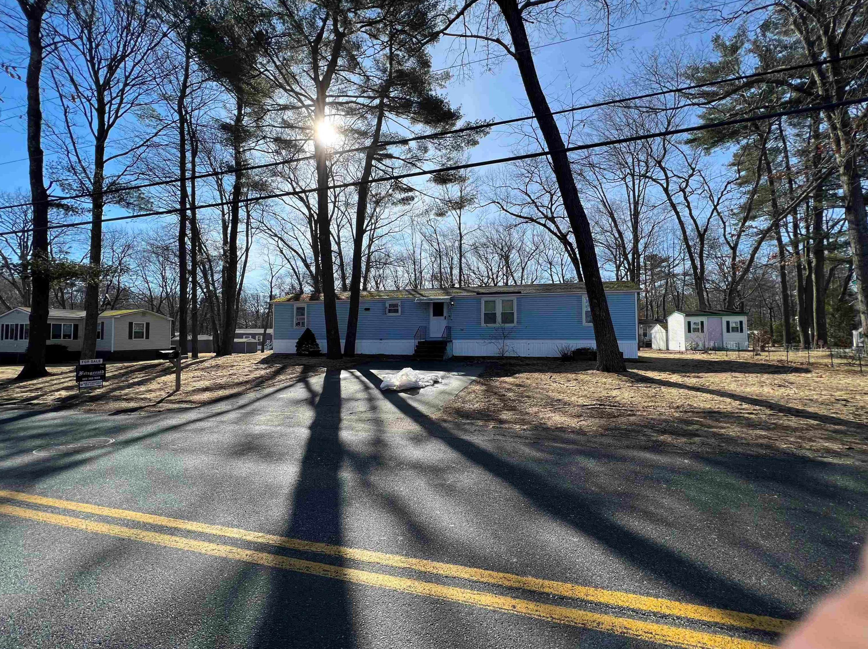 14 Lower Collins St, Seabrook, NH 03874