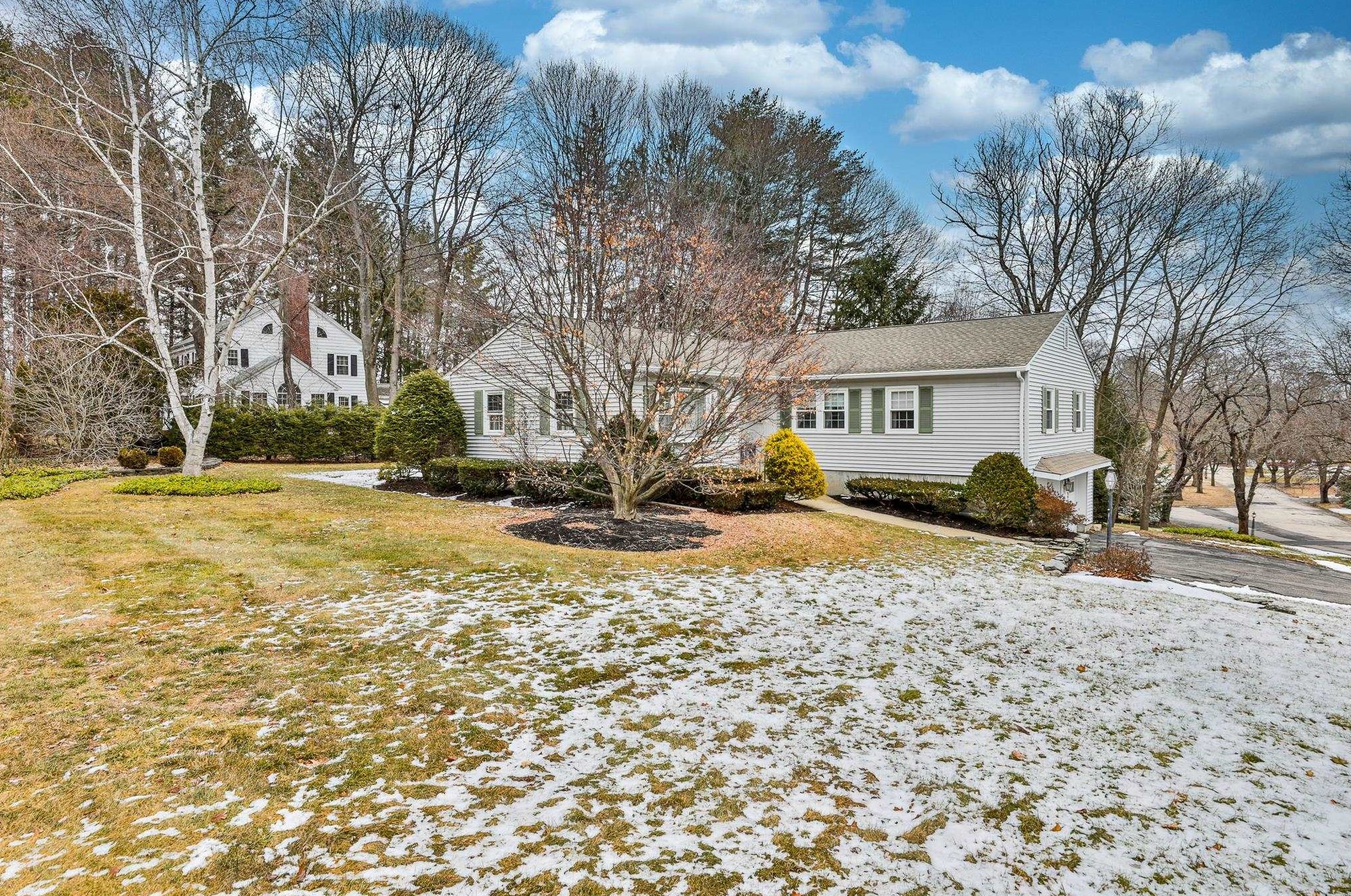 6 Swart Terrace, Nashua, NH 03064