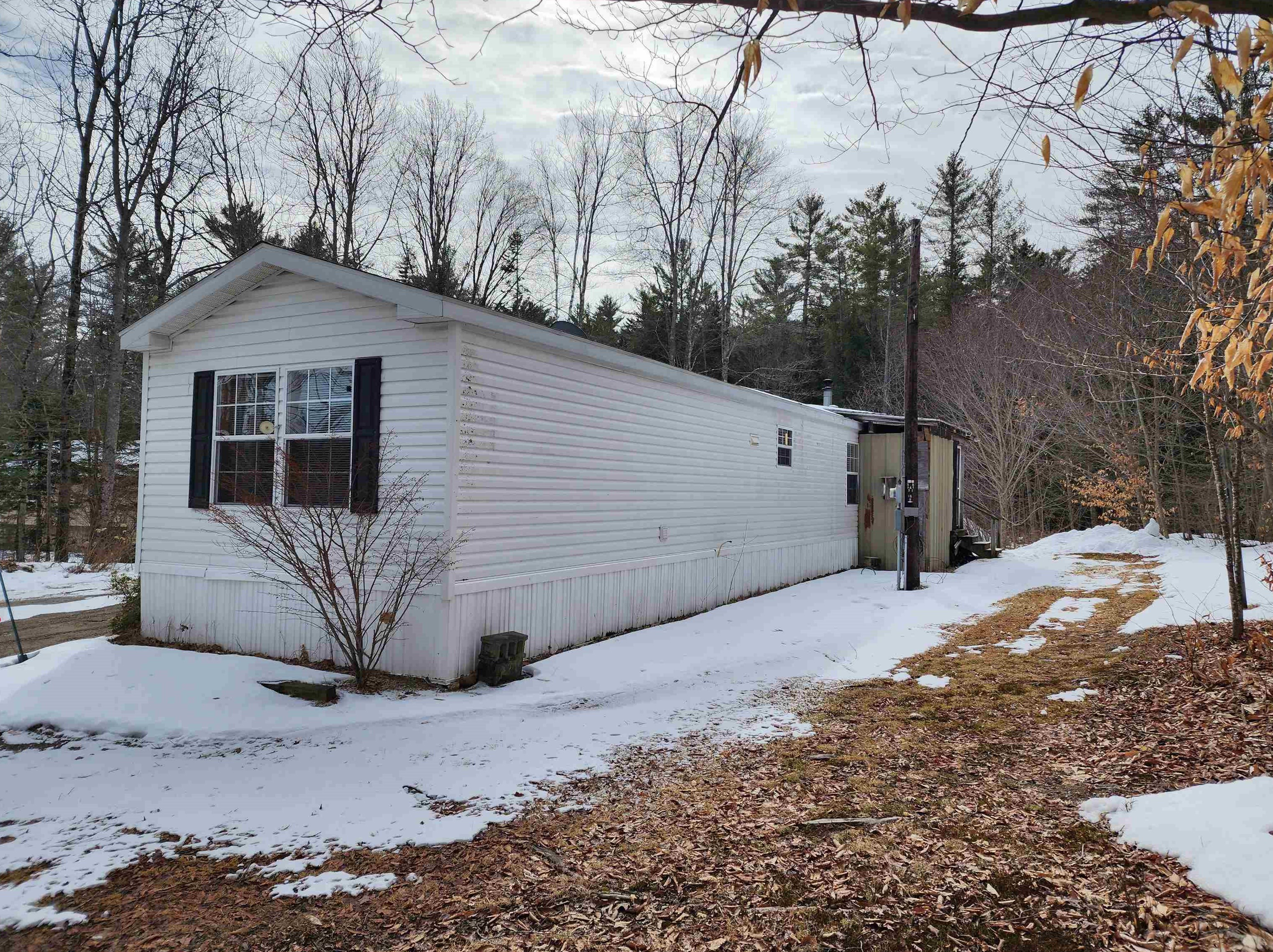 381 Lake Tarleton Rd, Warren, NH 03279
