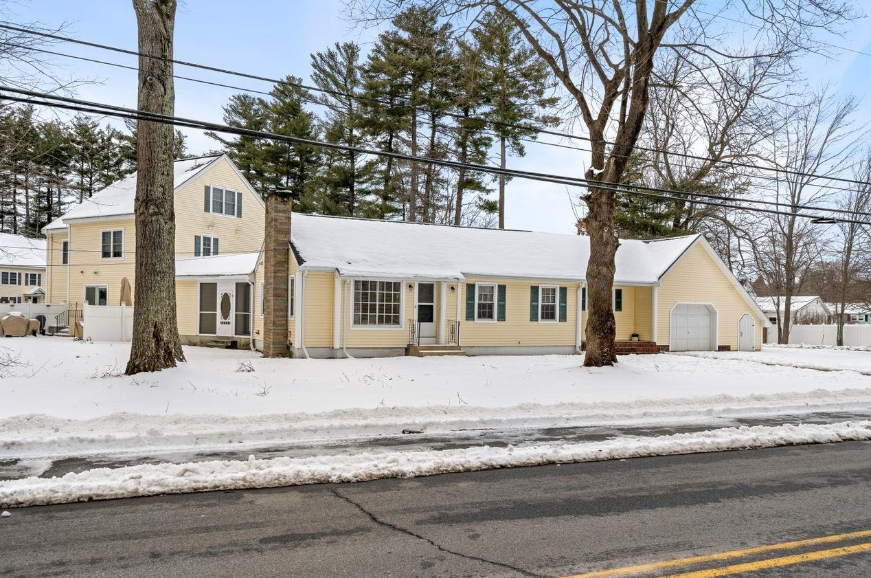 11 Mcelwain St, Merrimack NH  03054-3664 exterior