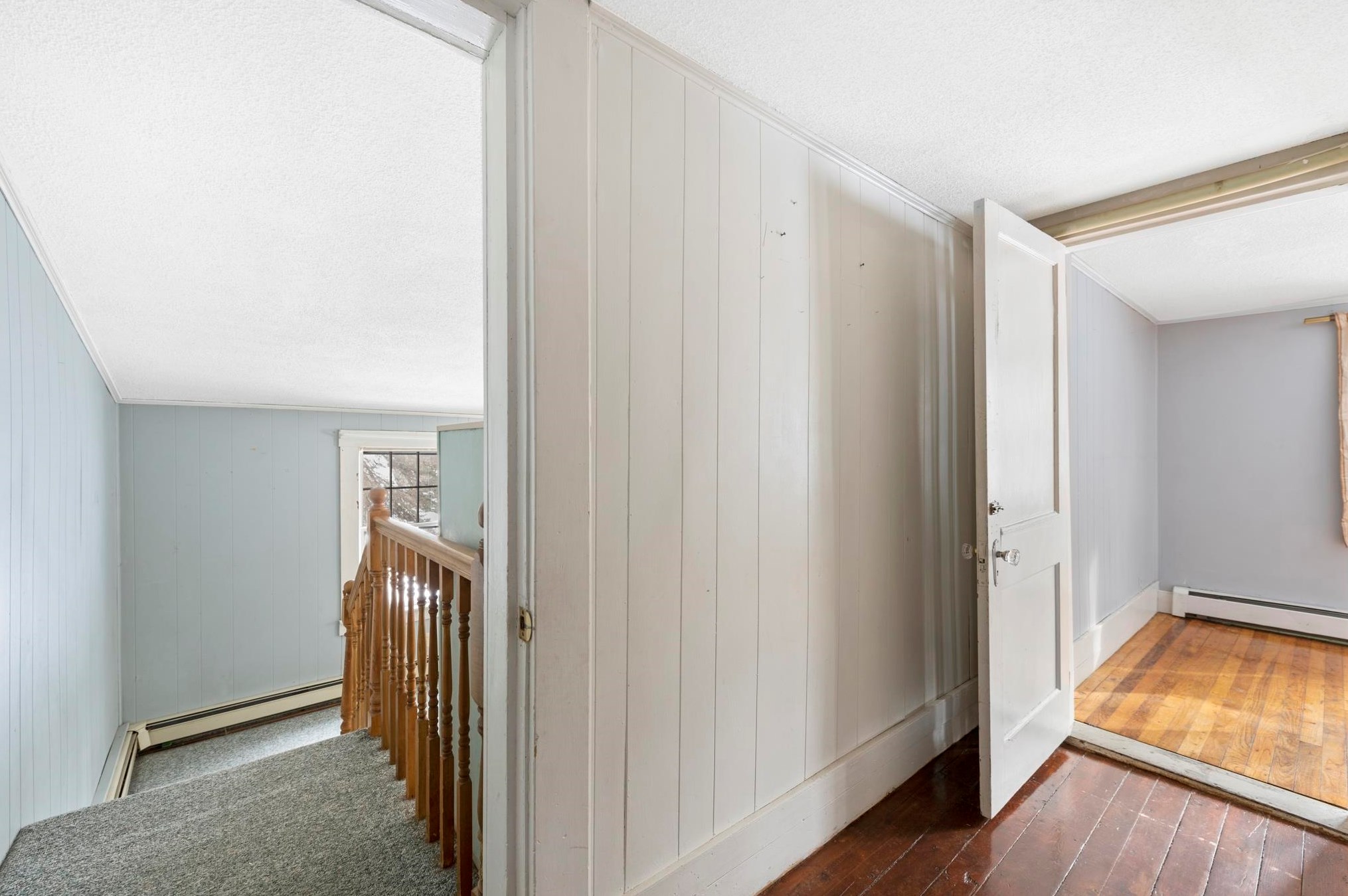 39 Pleasant St, Bridgewater NH  03264-1117 exterior