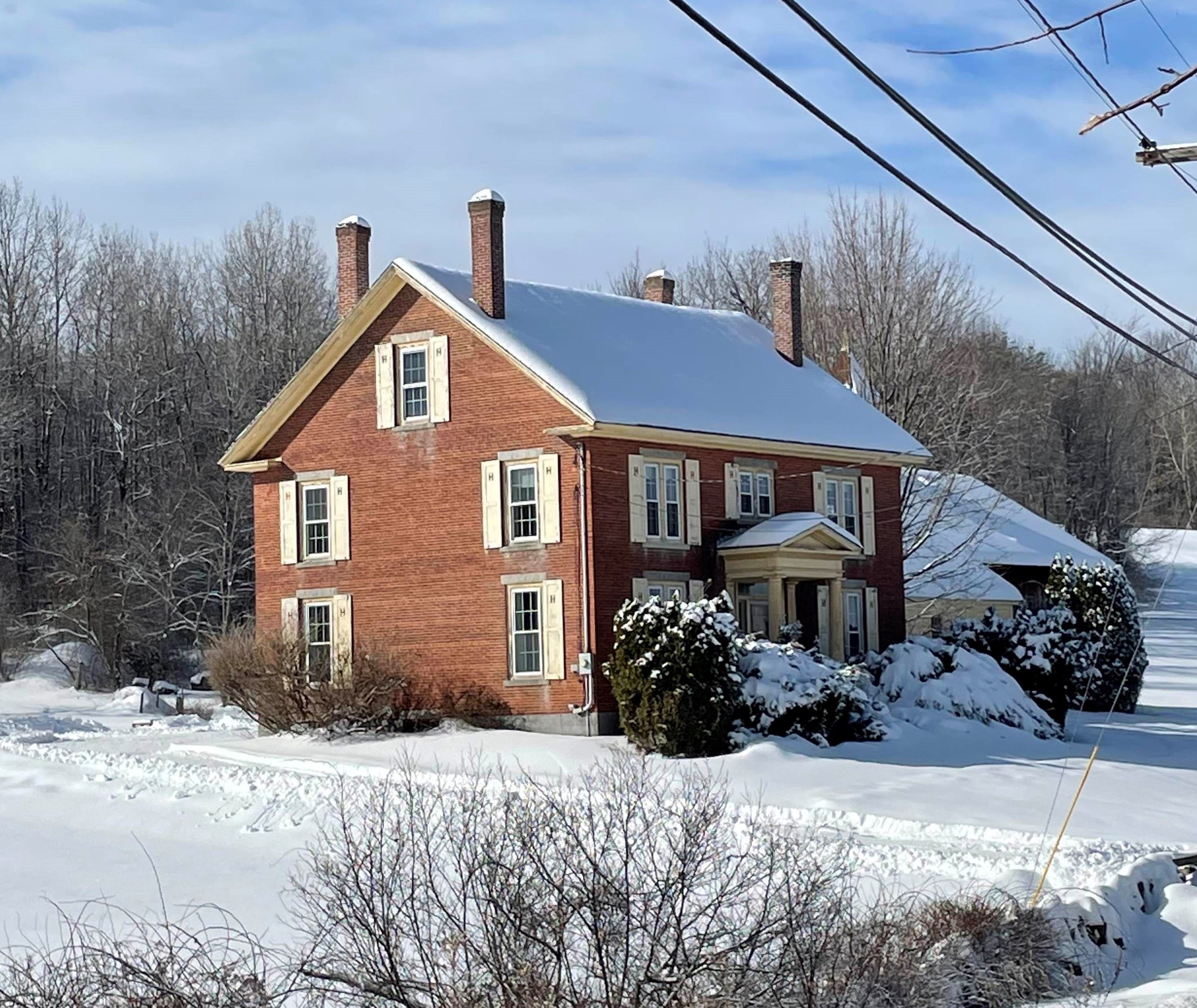 67 Bay St, Tilton, NH 03276