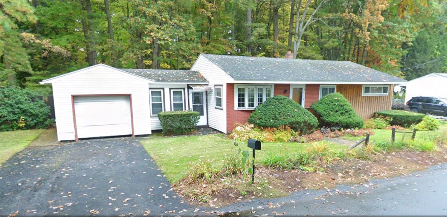 181 Kenberma St, Manchester, NH 03103-6031
