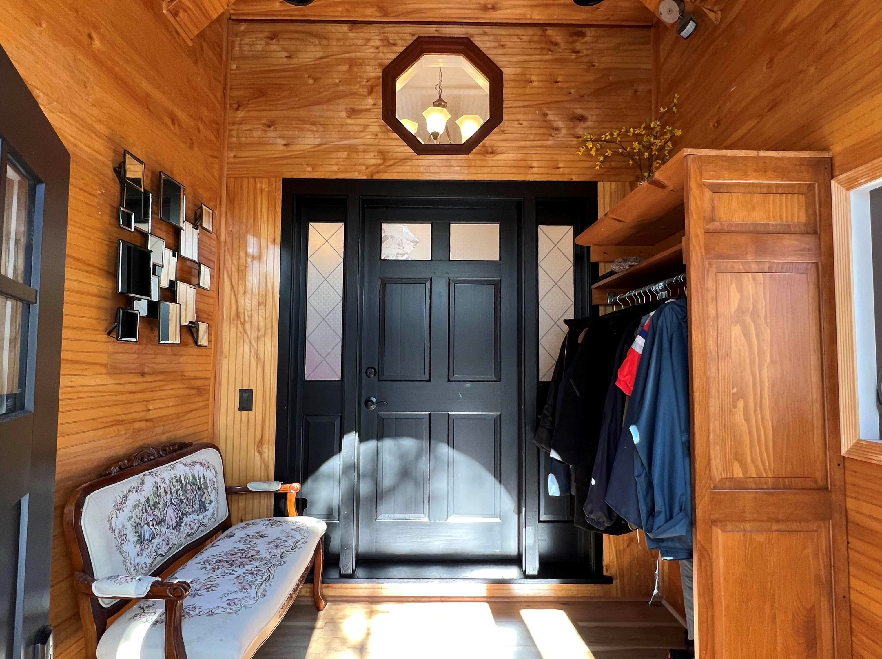 64 Worthley Rd, Weare, NH 03281