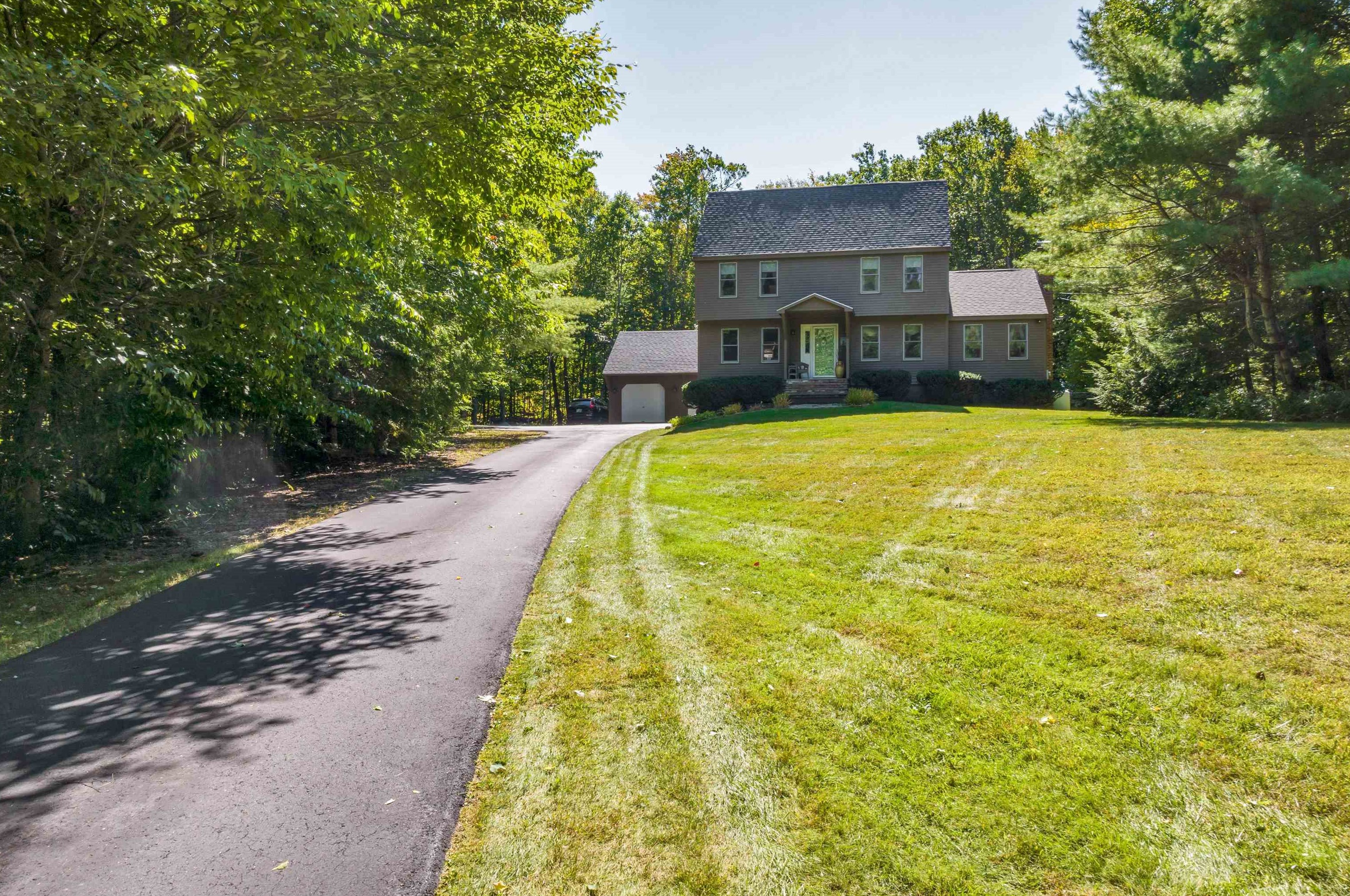 770 East Side Dr, Alton, NH 03809