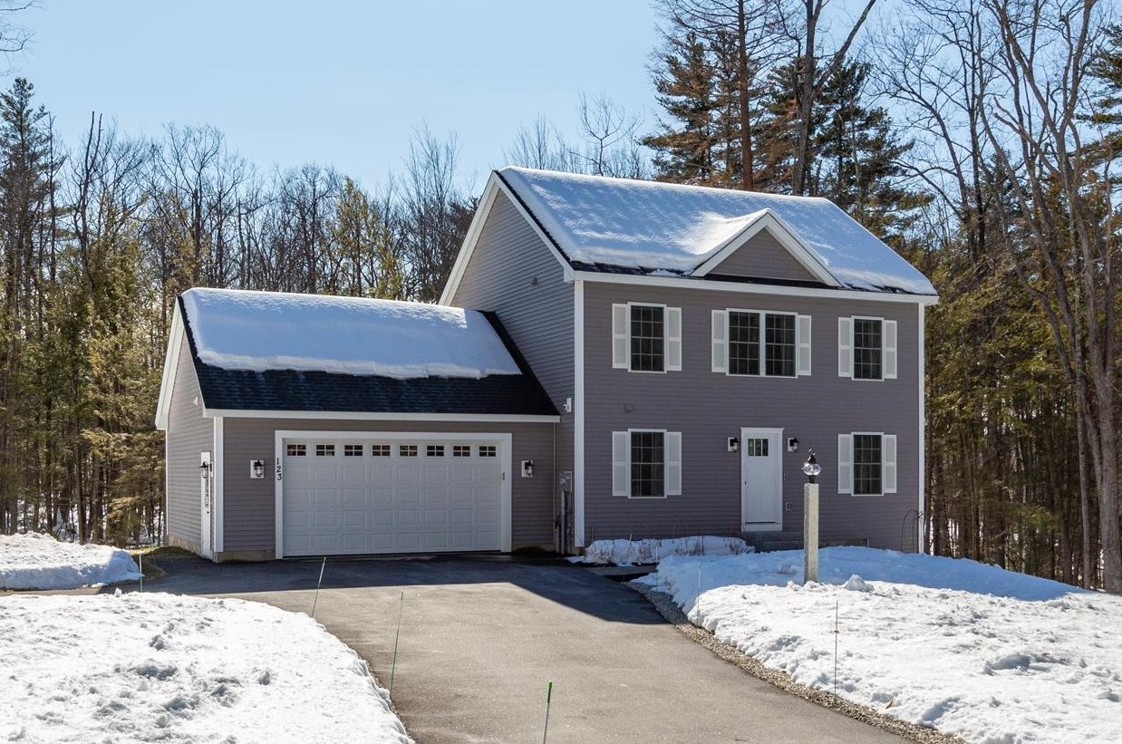 123 Carter Hill Rd, Concord, NH 03303