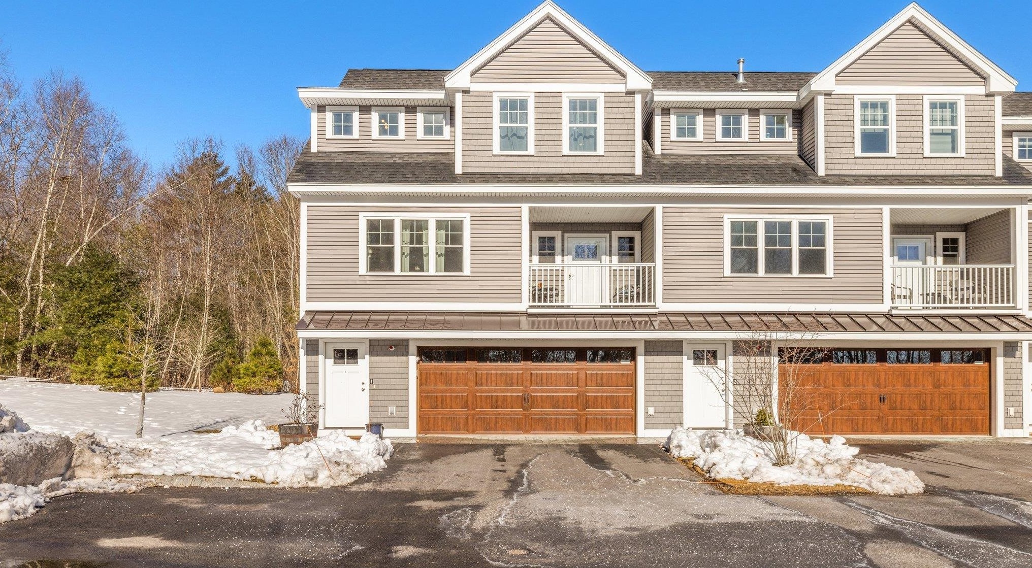 293 Peverly Hill Rd #1, Portsmouth, NH 03801