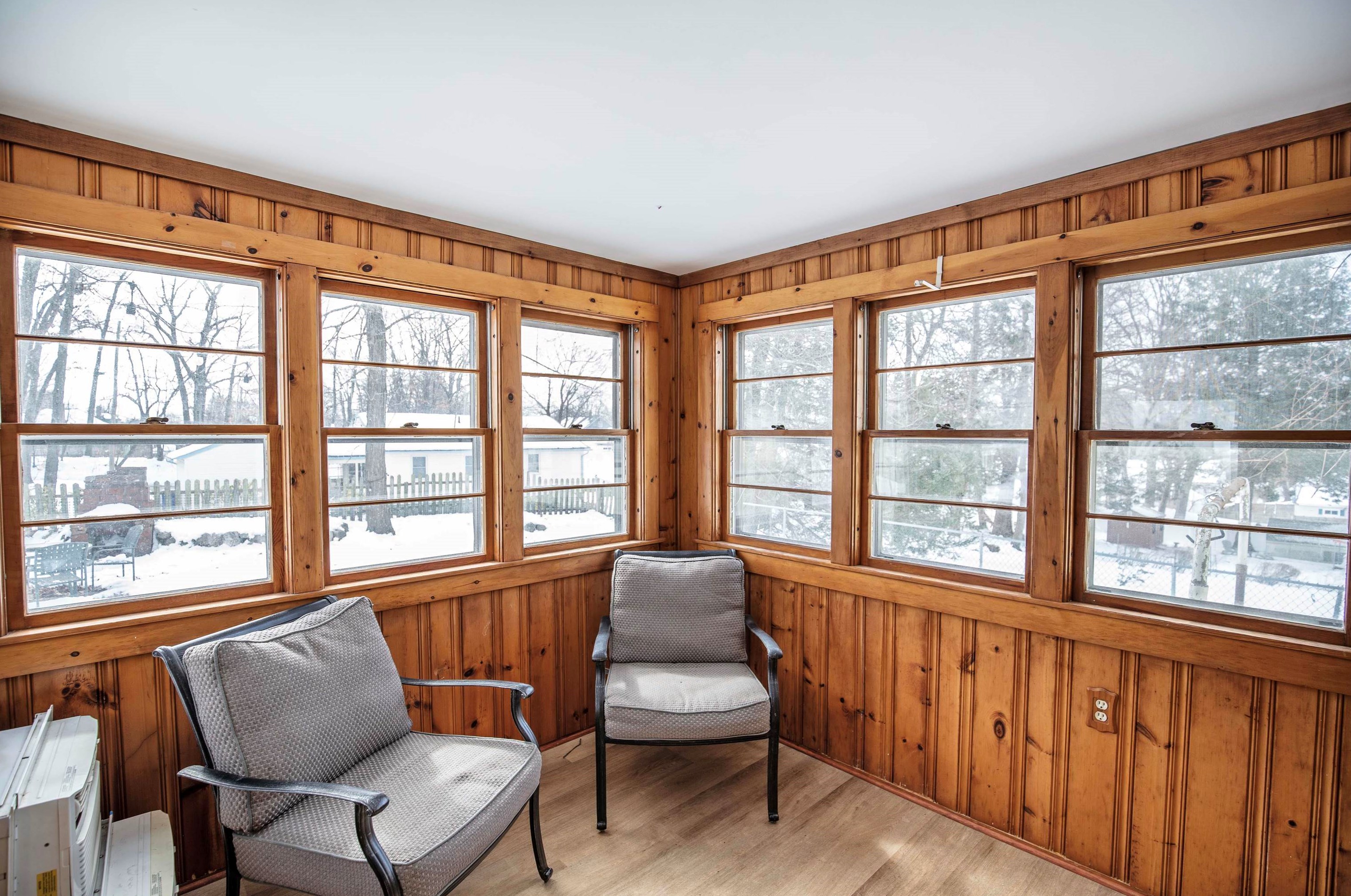 175 Peak St, Manchester NH  03104-3834 exterior