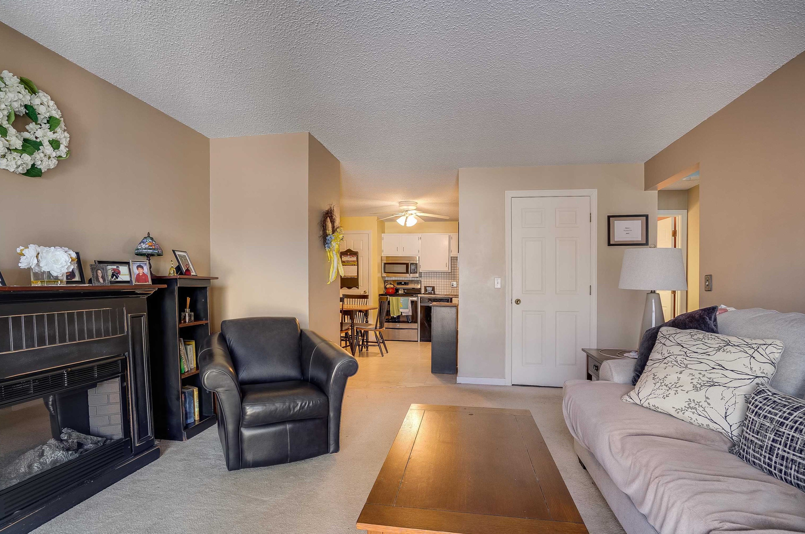 10 Northbrook Dr #1007, Manchester, NH 03102