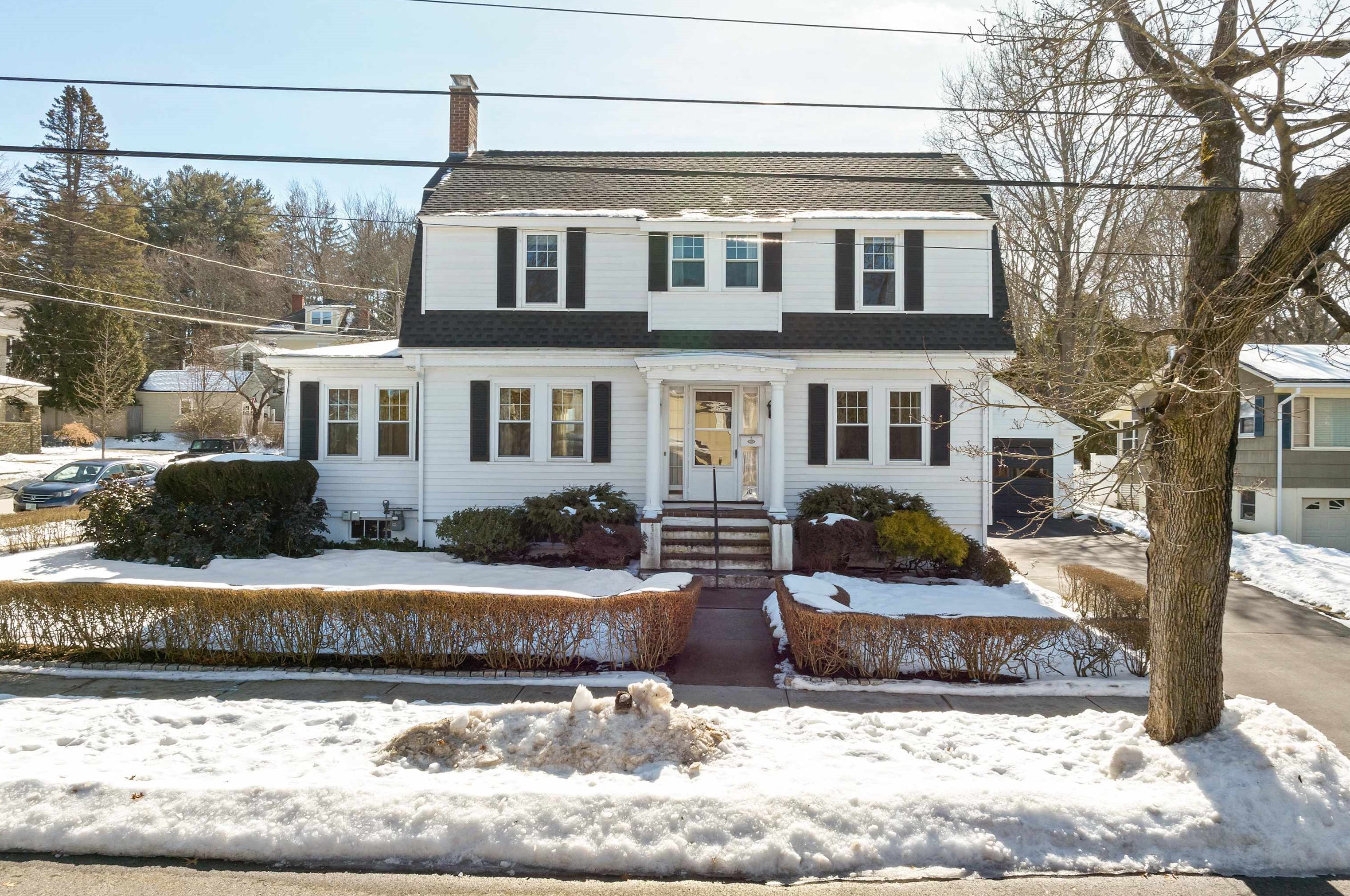 10 Willard Ave, Portsmouth, NH 03801