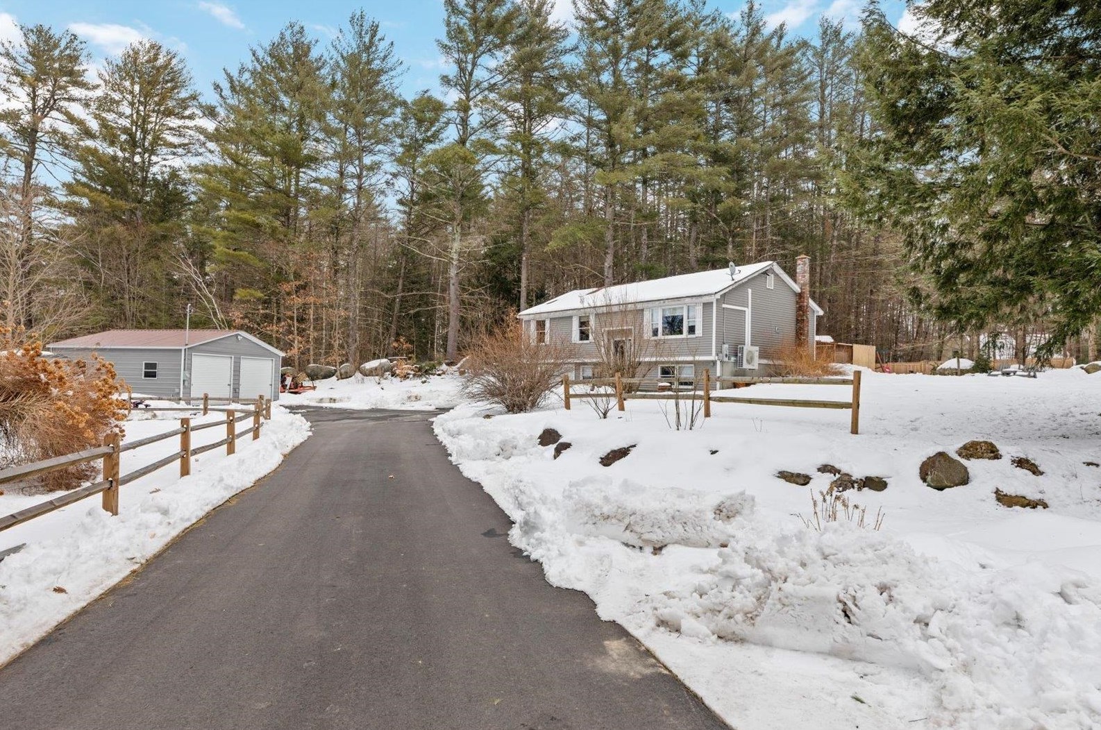 28 Trotter Ln, Swanzey Center, NH 03446-5514