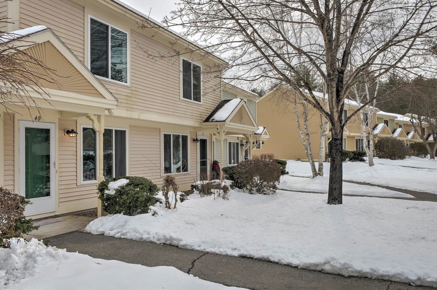 238 Base Hill Rd #40, Keene, NH 03431