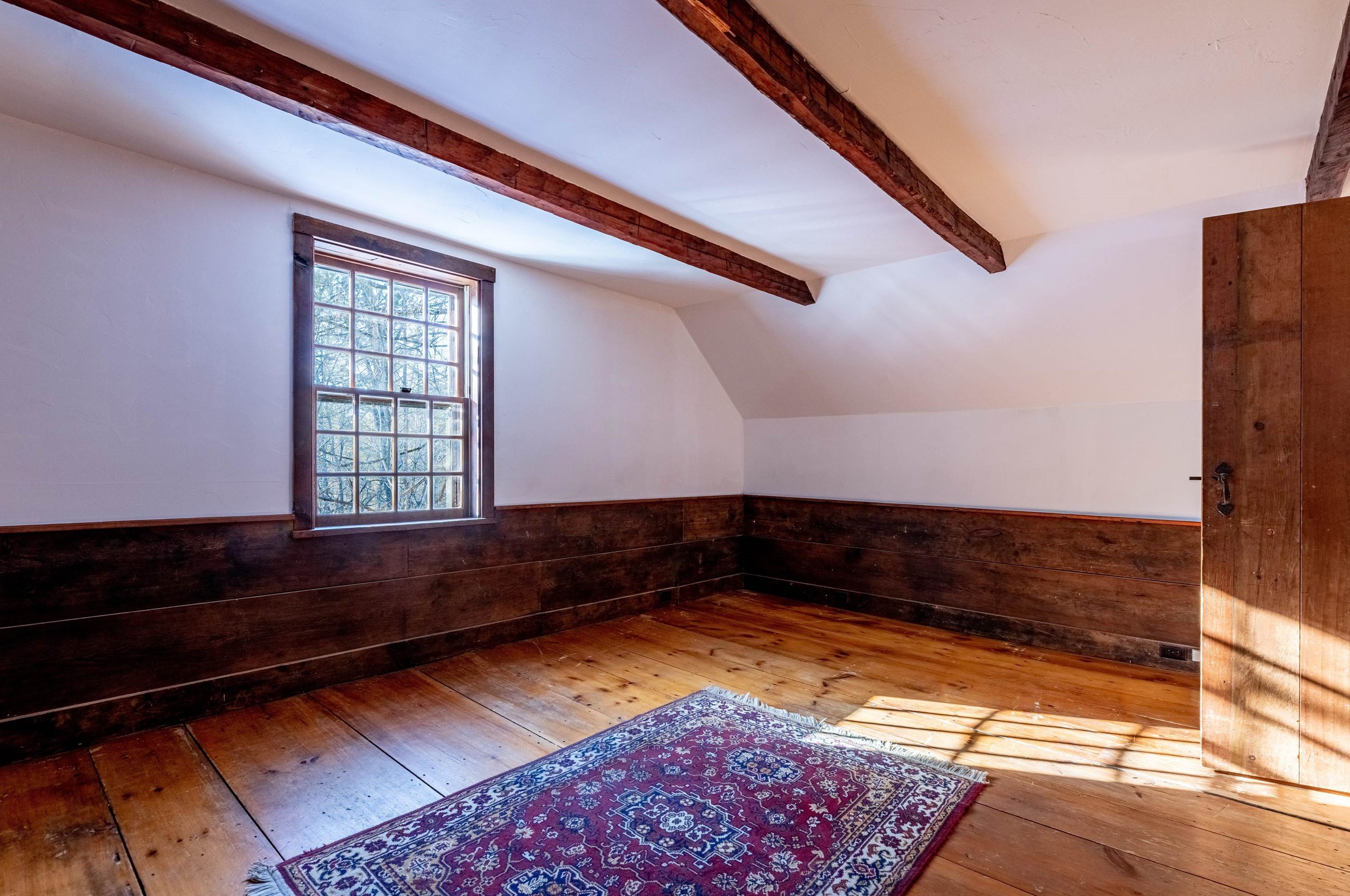 353 Dorchester Rd, Lyme NH  03768-3900 exterior