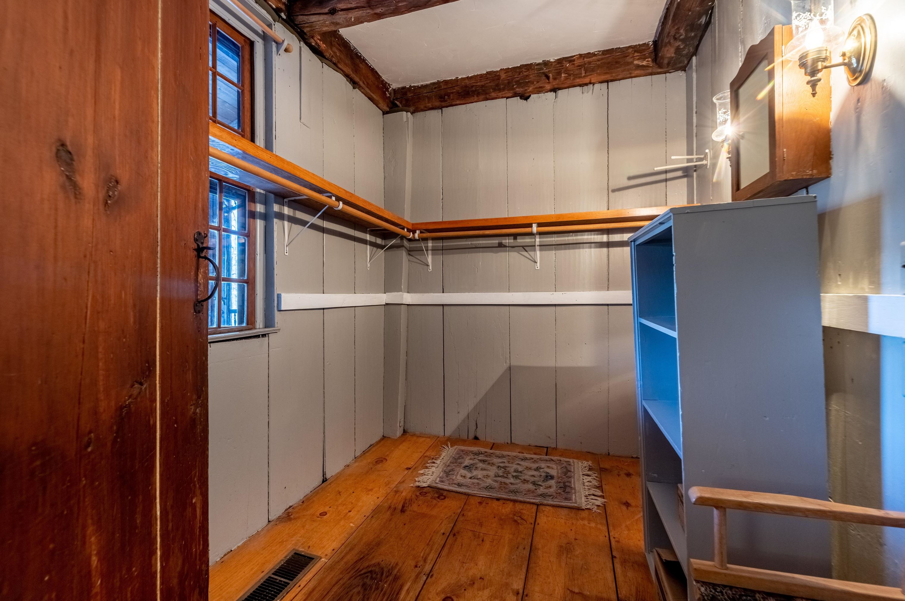 353 Dorchester Rd, Lyme NH  03768-3900 exterior