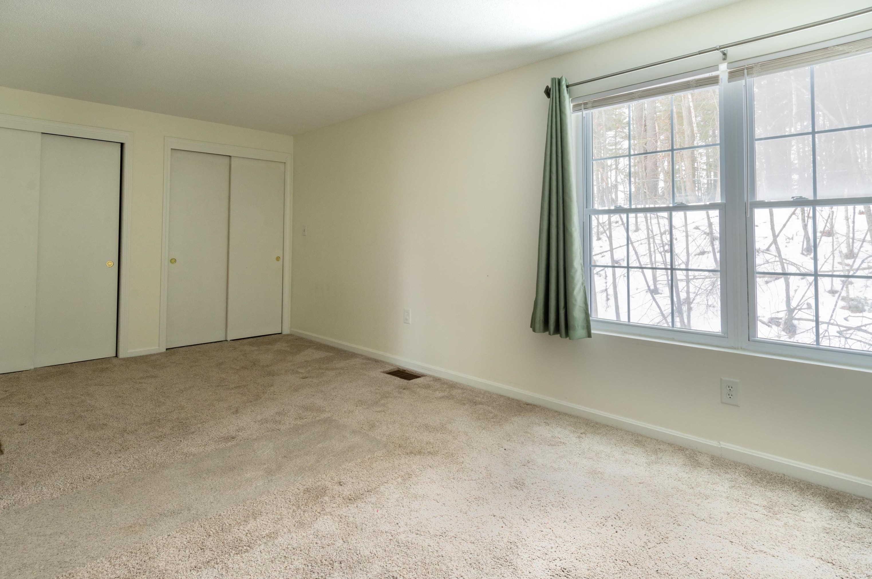 85 Rdg Rd, Merrimack NH exterior