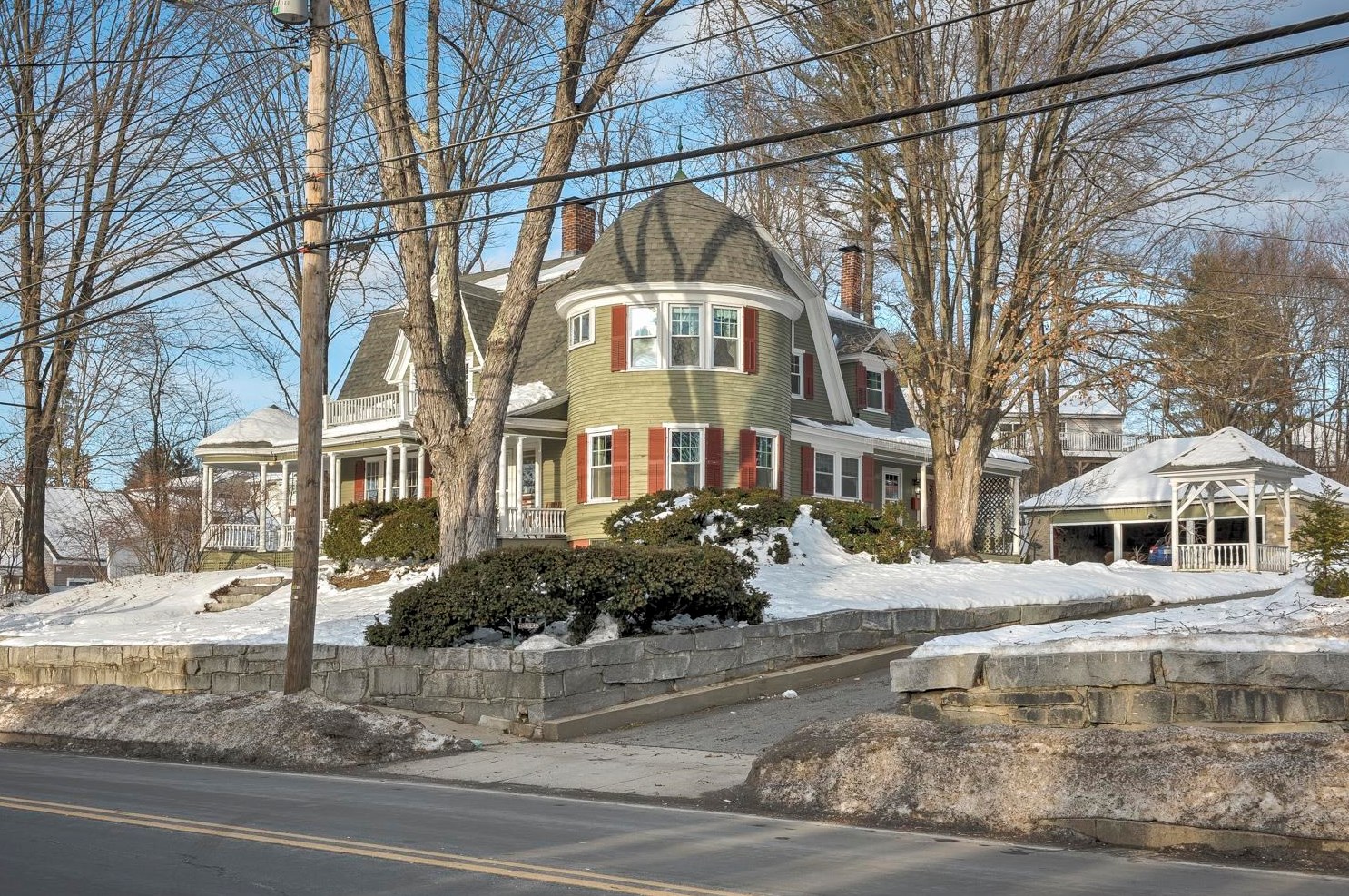 401 Court St, Keene, NH 03431
