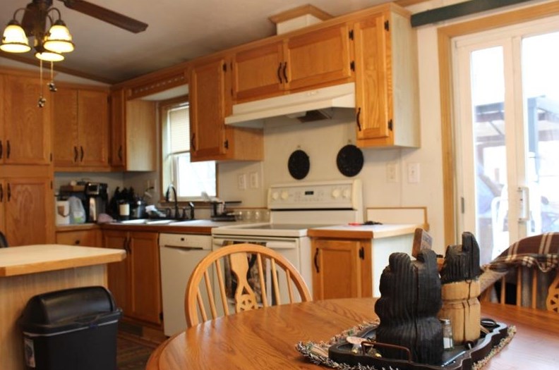 310 Dudley Rd, Alton, NH 03809