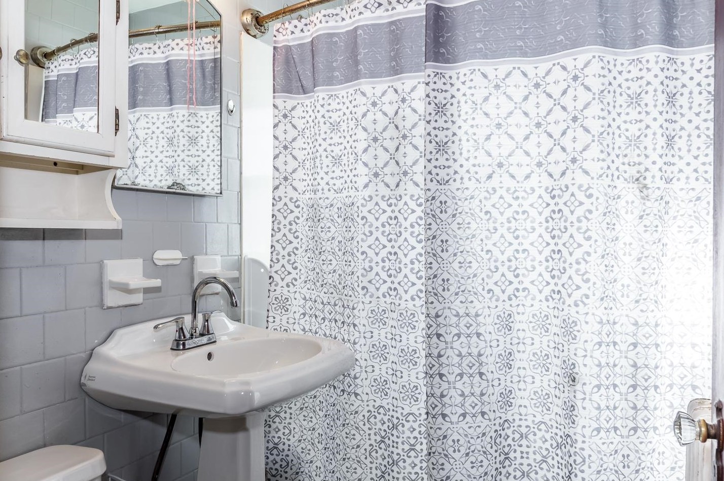 27 Pne St, Manchester NH 03103-5331 exterior