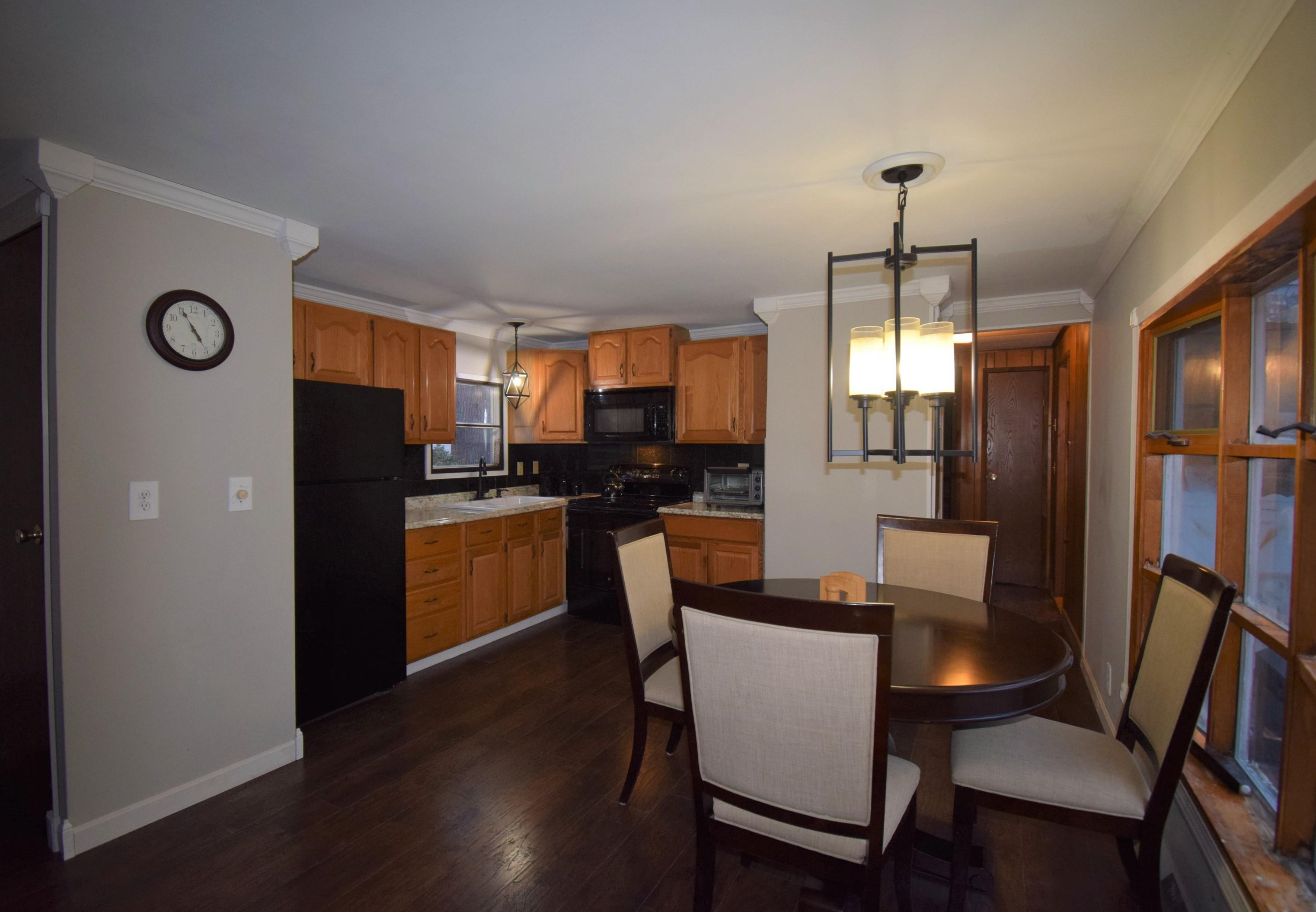 75 Cynthia Cir, Seabrook, NH 03874